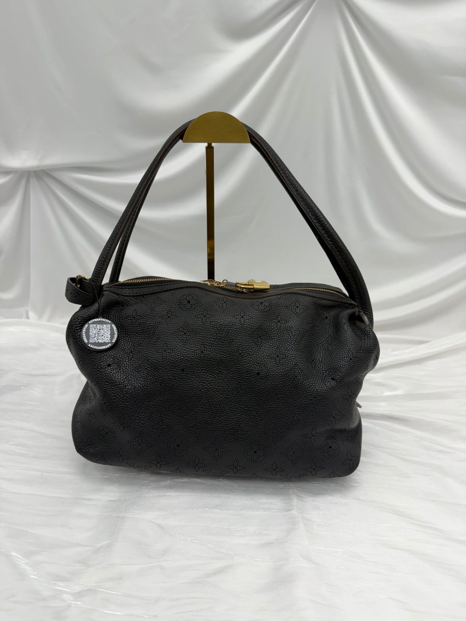 Louis Vuitton Black Mahina Galatea Handbag