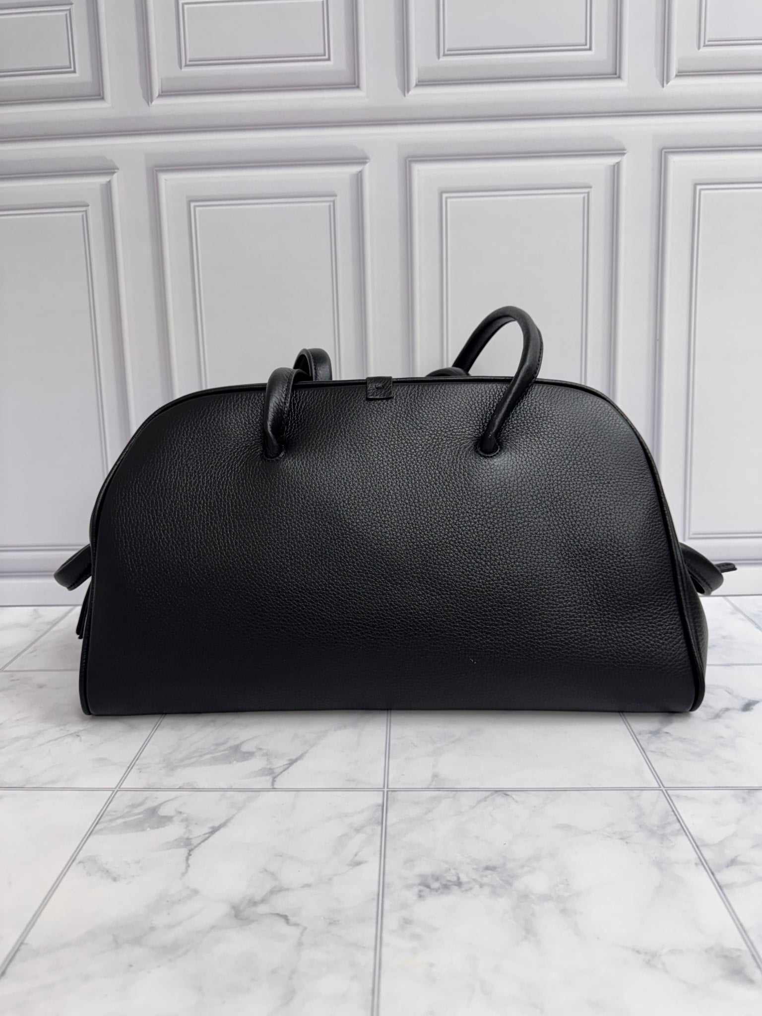 BRAND NEW - Jacquemus Black Grained Leather Le Turismo Shoulder Bag
