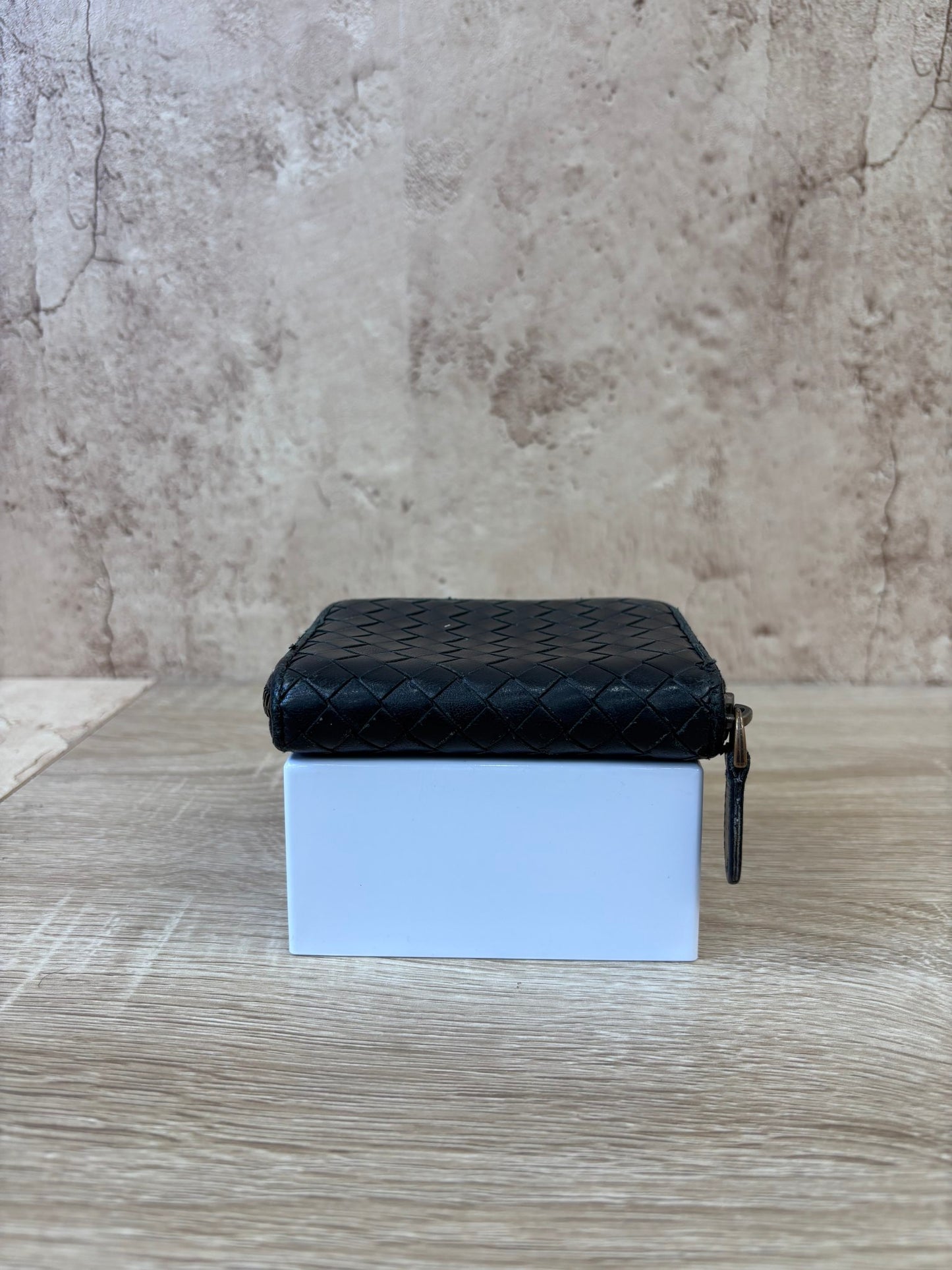 https://res.cloudinary.com/dyql5hig8/image/upload/v1759345541/kajnbdpeq1cnmmjnuwan.jpg