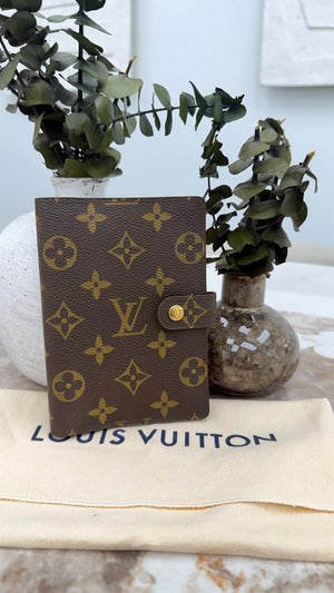 Louis Vuitton Monogram Passport Agenda Cover PM