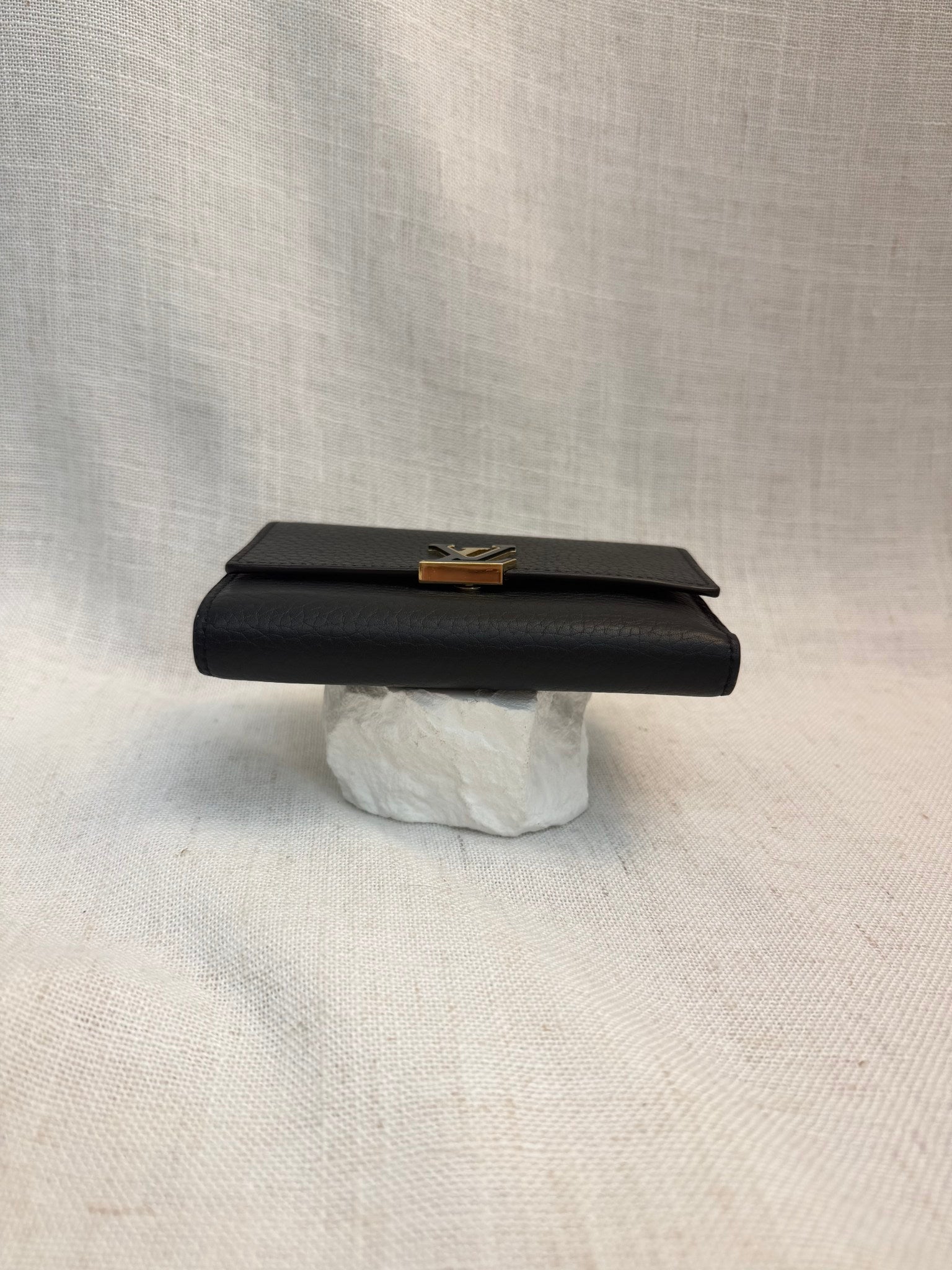 Louis Vuitton Black Leather Capucines Compact Wallet