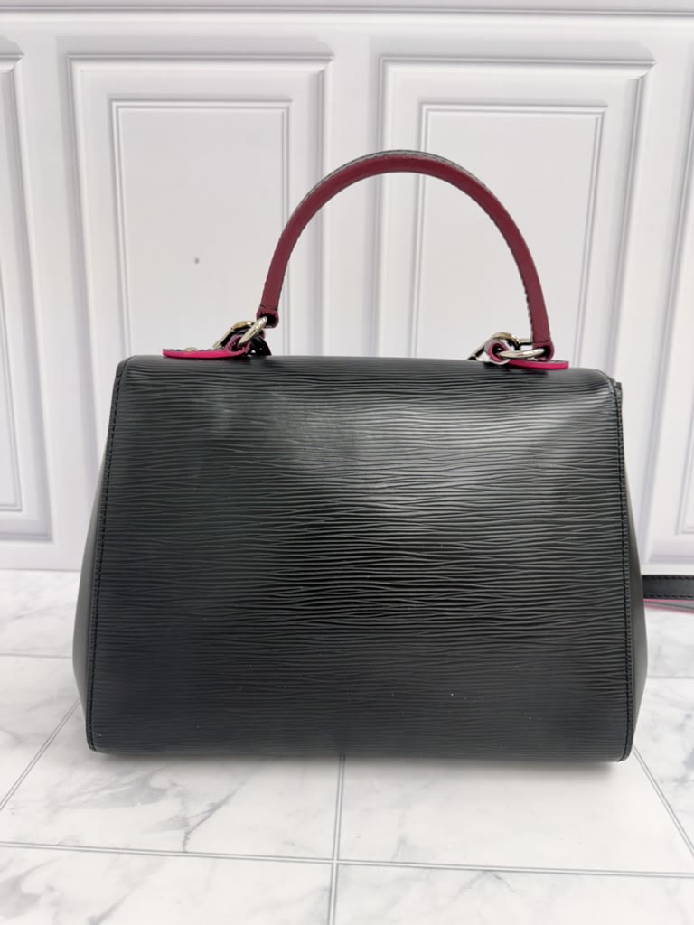 LIKE NEW - Louis Vuitton Black Epi Cluny Bag BB