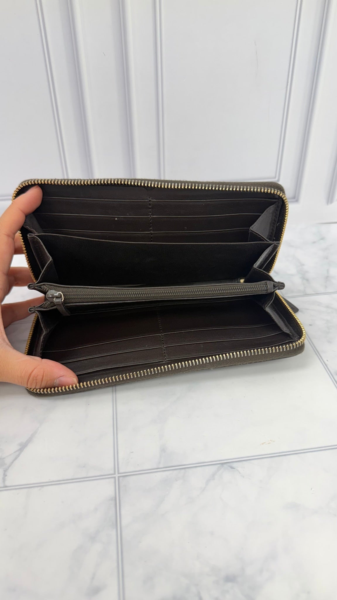 Gucci Brown GG Canvas Interlocking G Zippy Wallet 