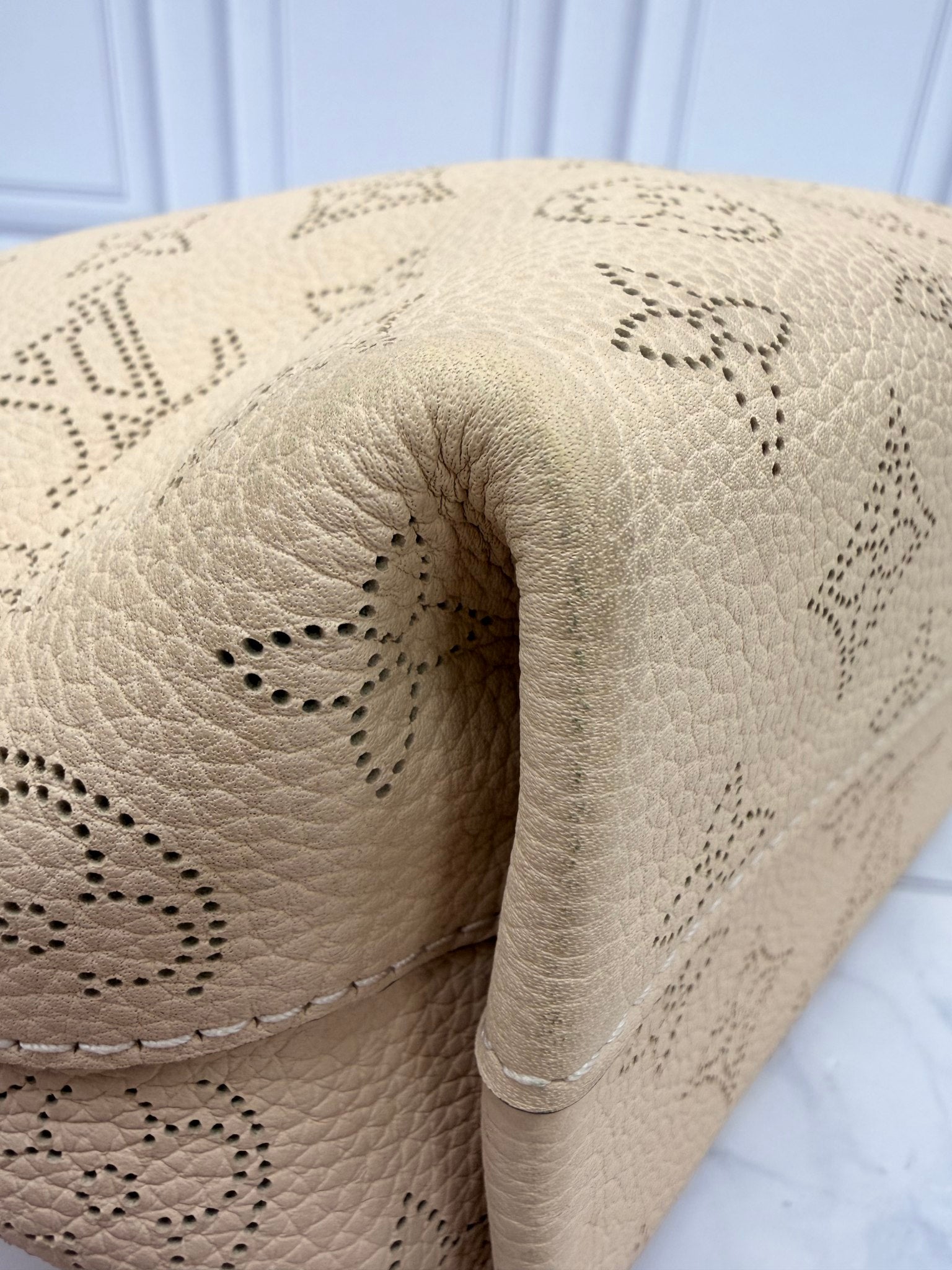 Louis Vuitton Cream Perforated Leather Mahina Why Knot PM Bag