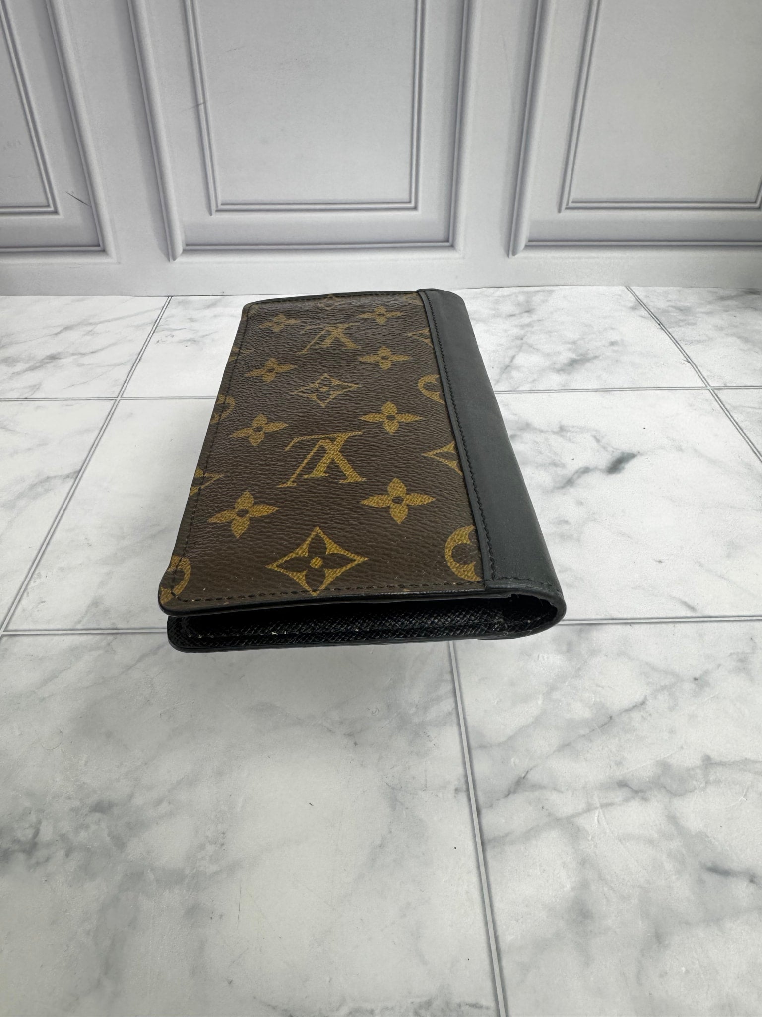 Louis Vuitton Monogram Macassar Brazza Wallet