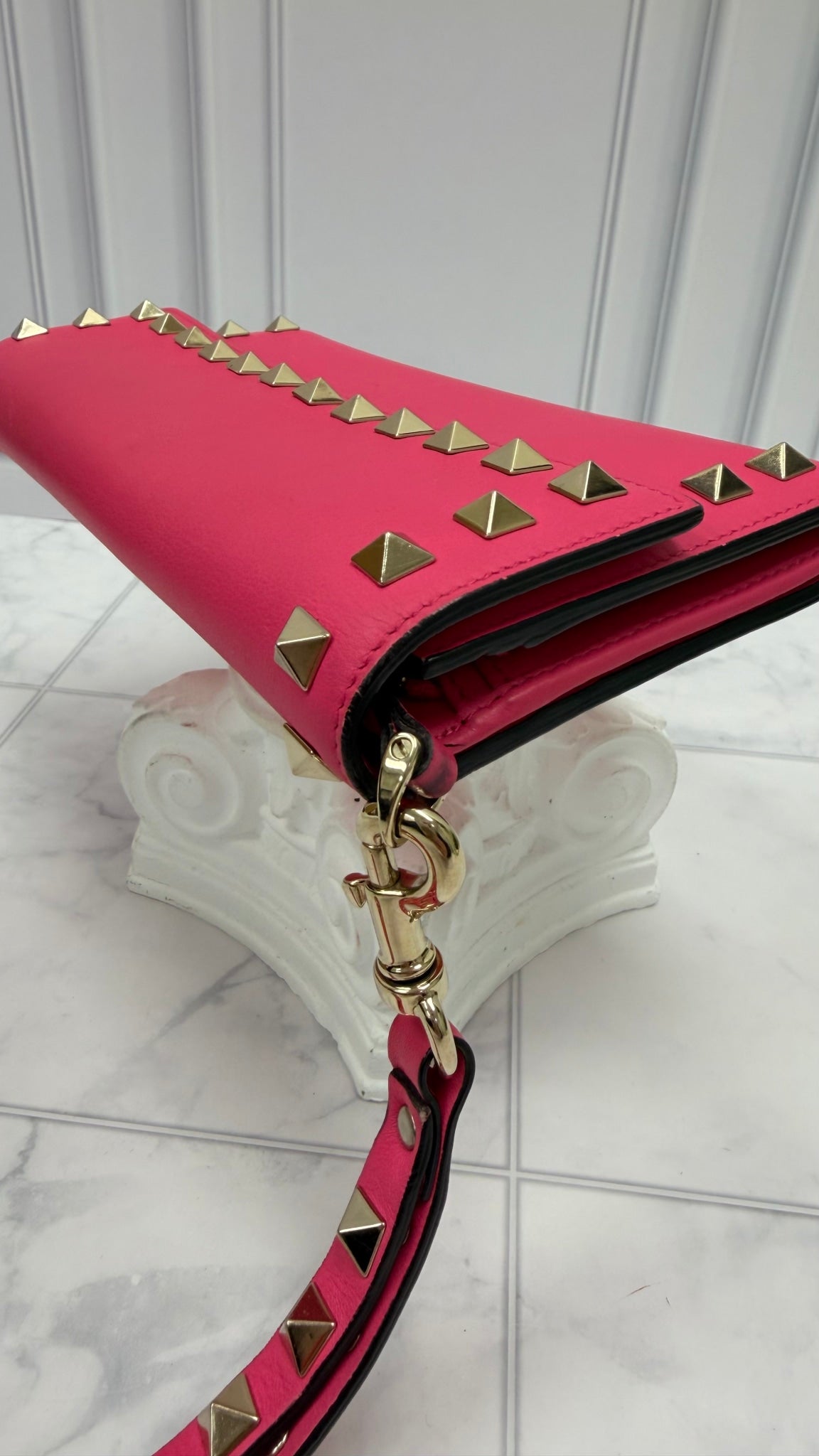 Valentino Pink Leather Rockstud Wristlet Wallet
