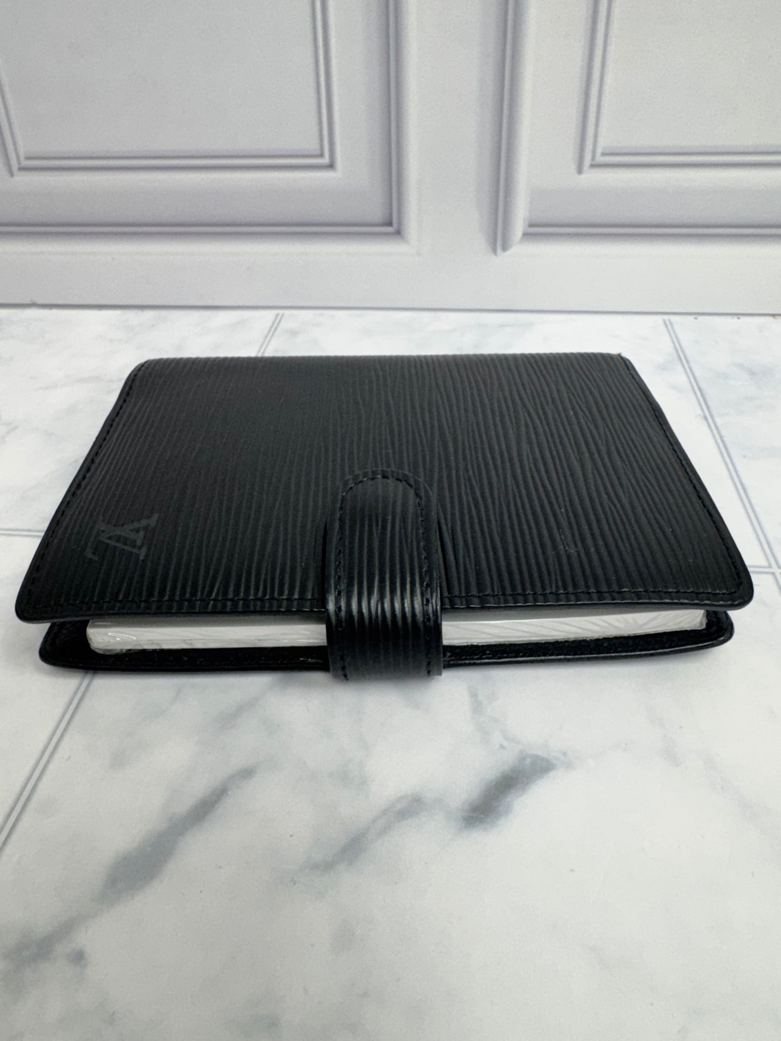 Louis Vuitton Black Epi Agenda PM