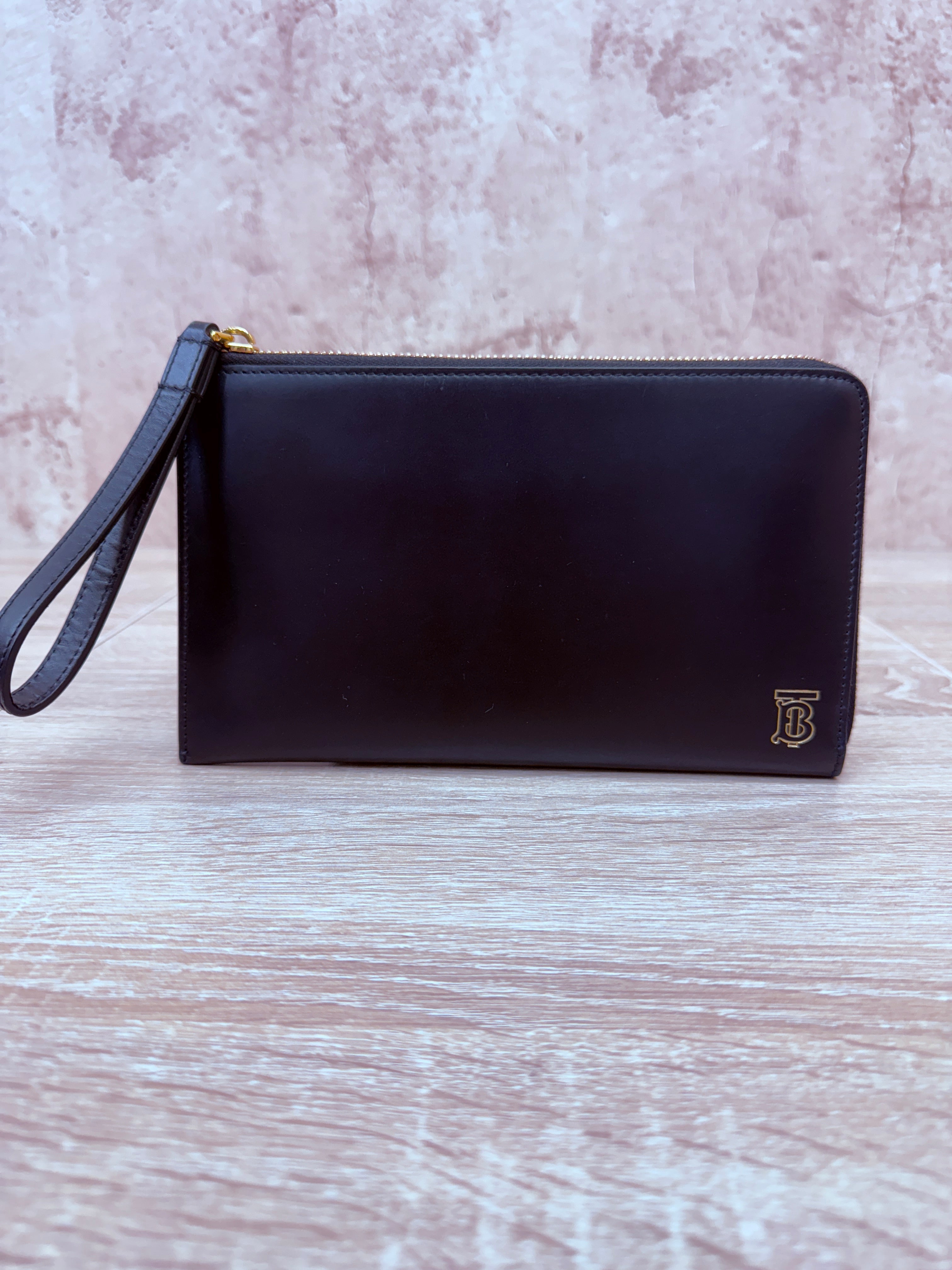 BRAND NEW- Burberry Black Leather Wallet Clutch 