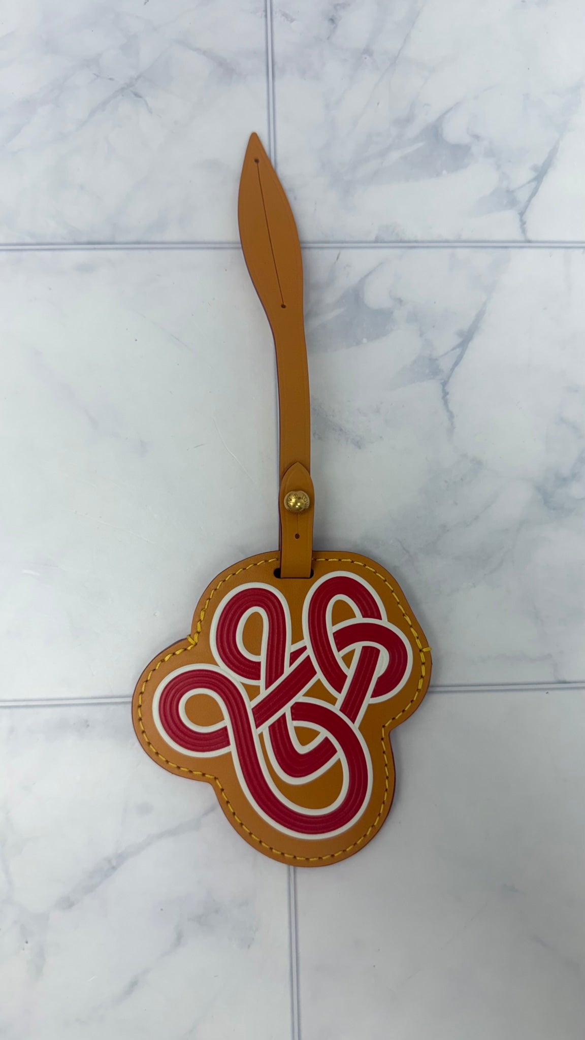 BRAND NEW - Louis Vuitton Vachetta Leather Luggage Tag