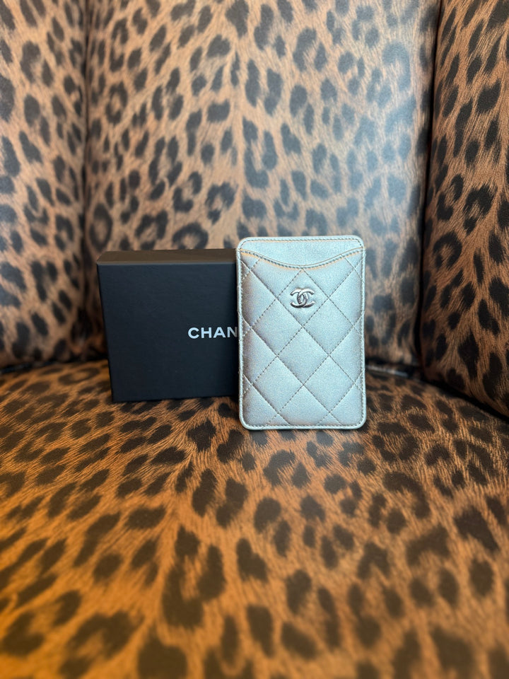 Chanel Metallic Silver Quilted Lambskin Card Case