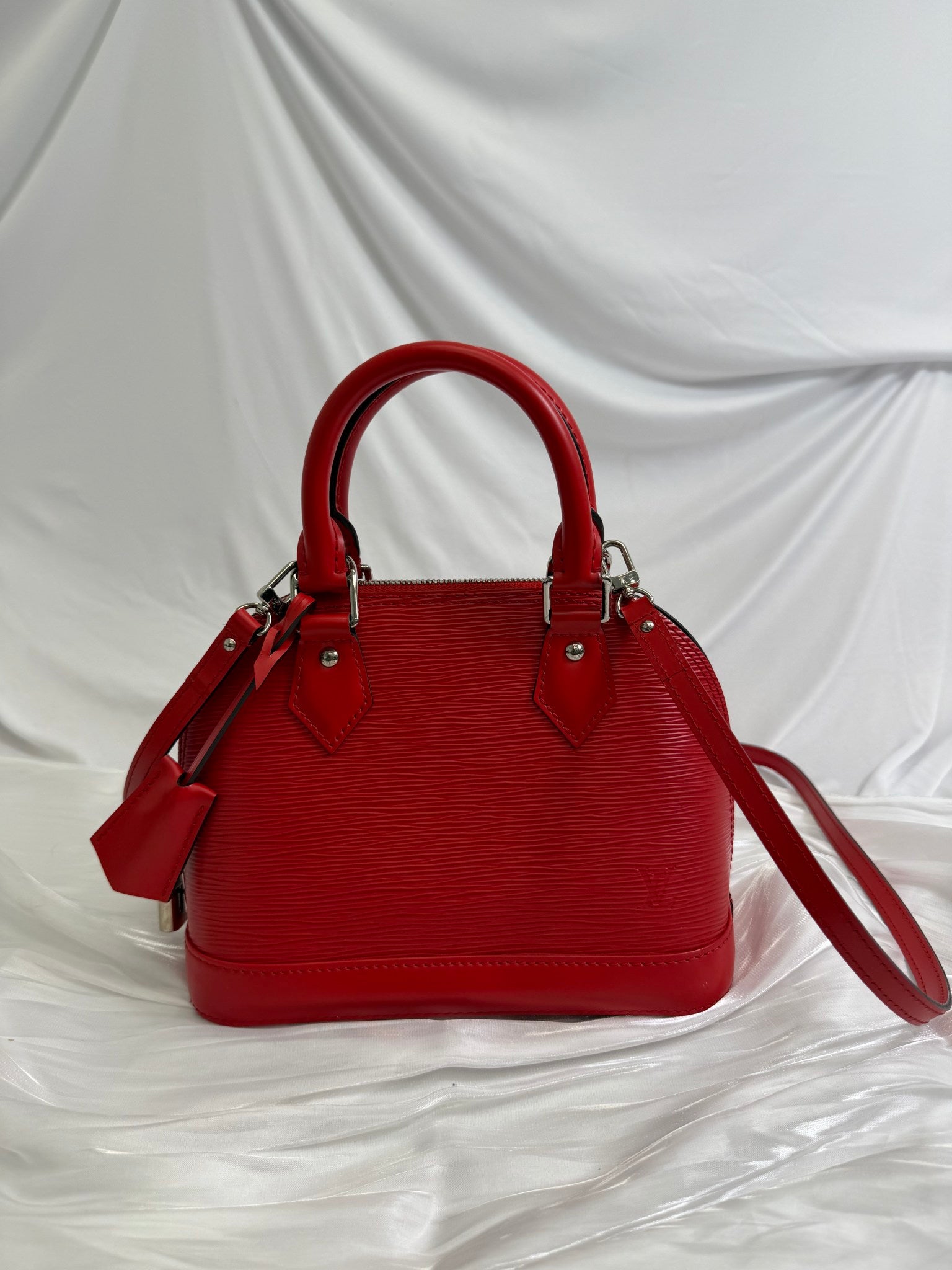 Louis Vuitton Red Epi Alma BB