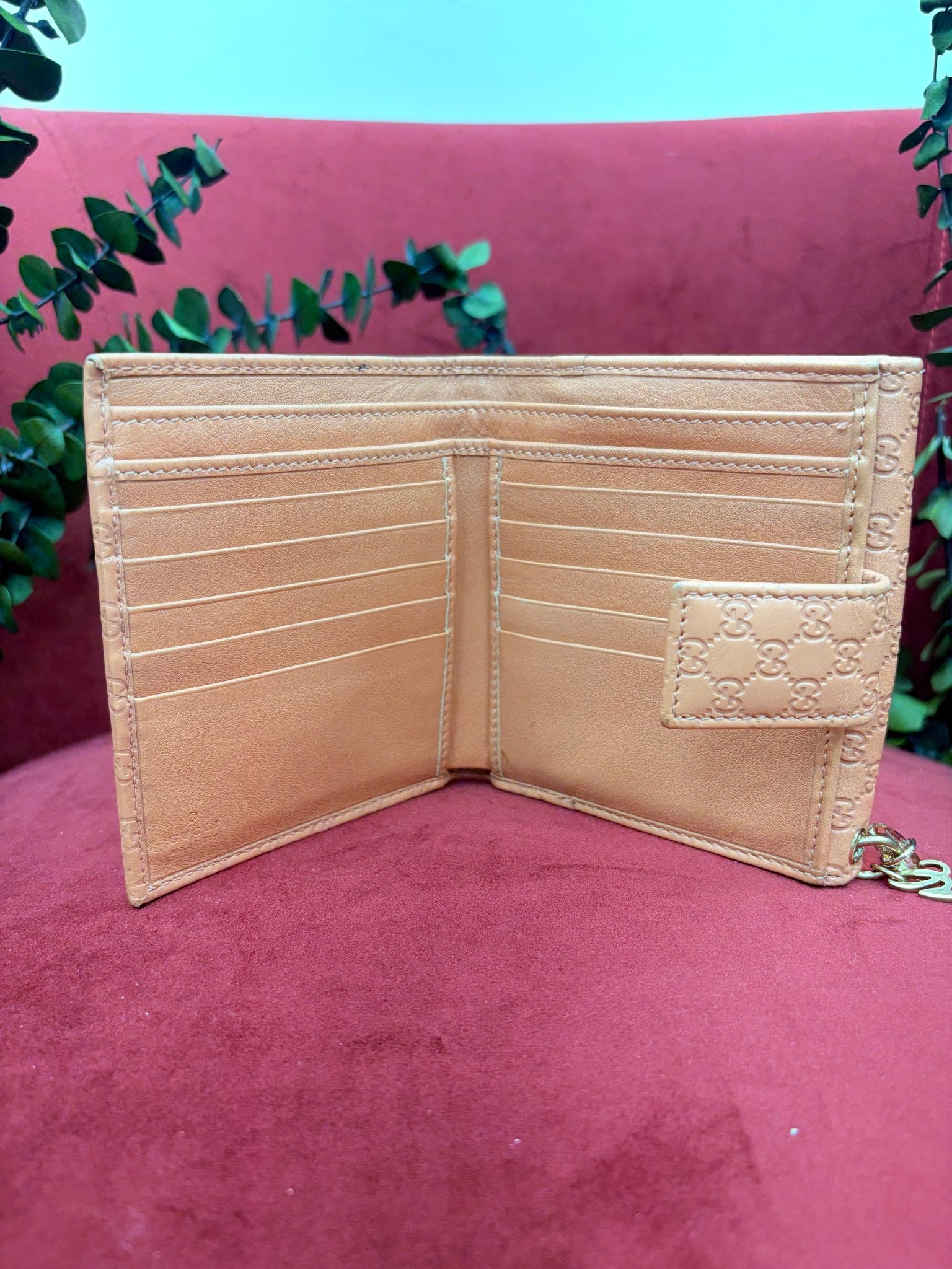 Gucci Peach Microguccissima Compact Wallet