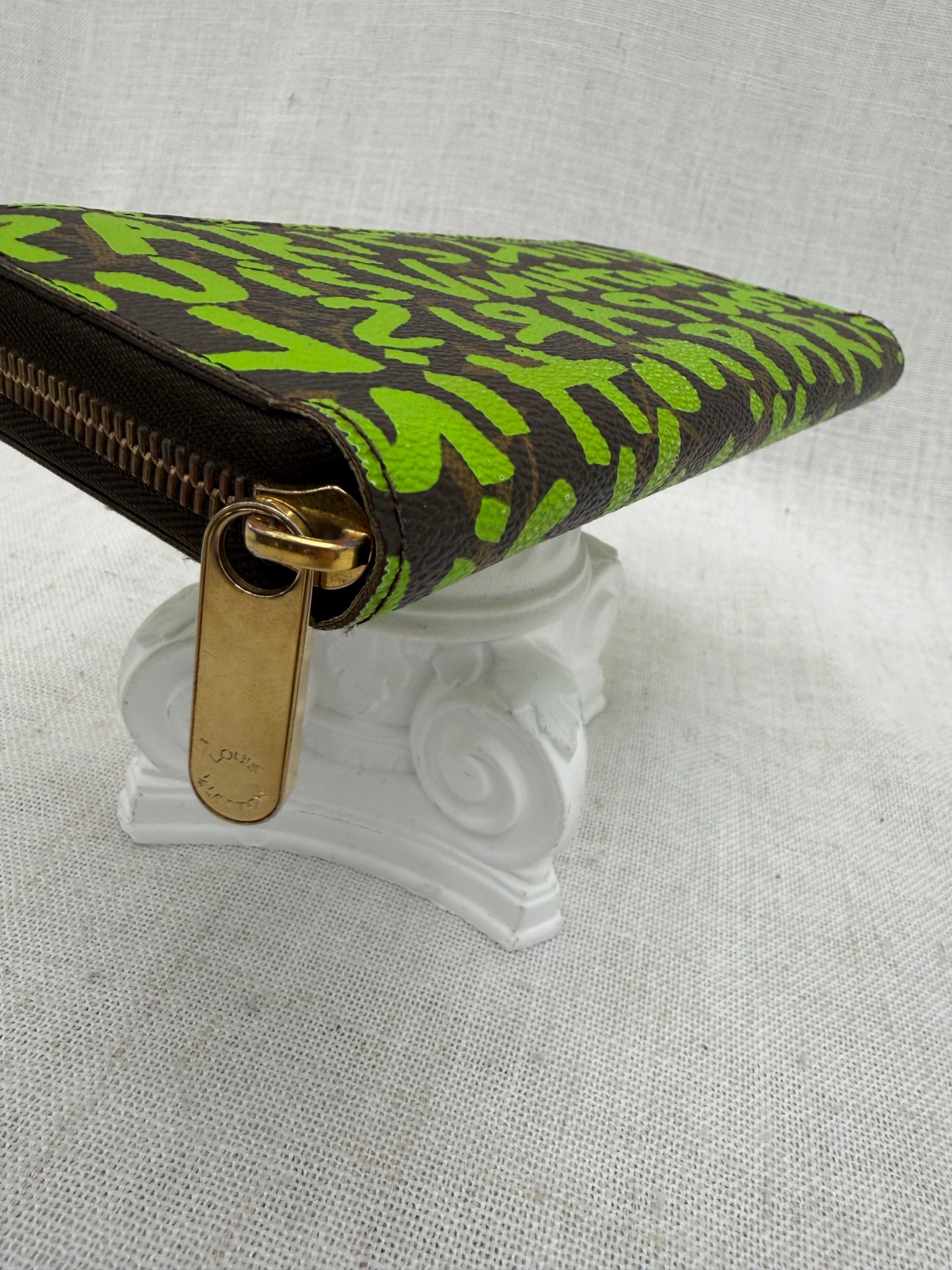 Louis Vuitton x Stephen Sprouse Monogram Green Graffiti Zippy Wallet