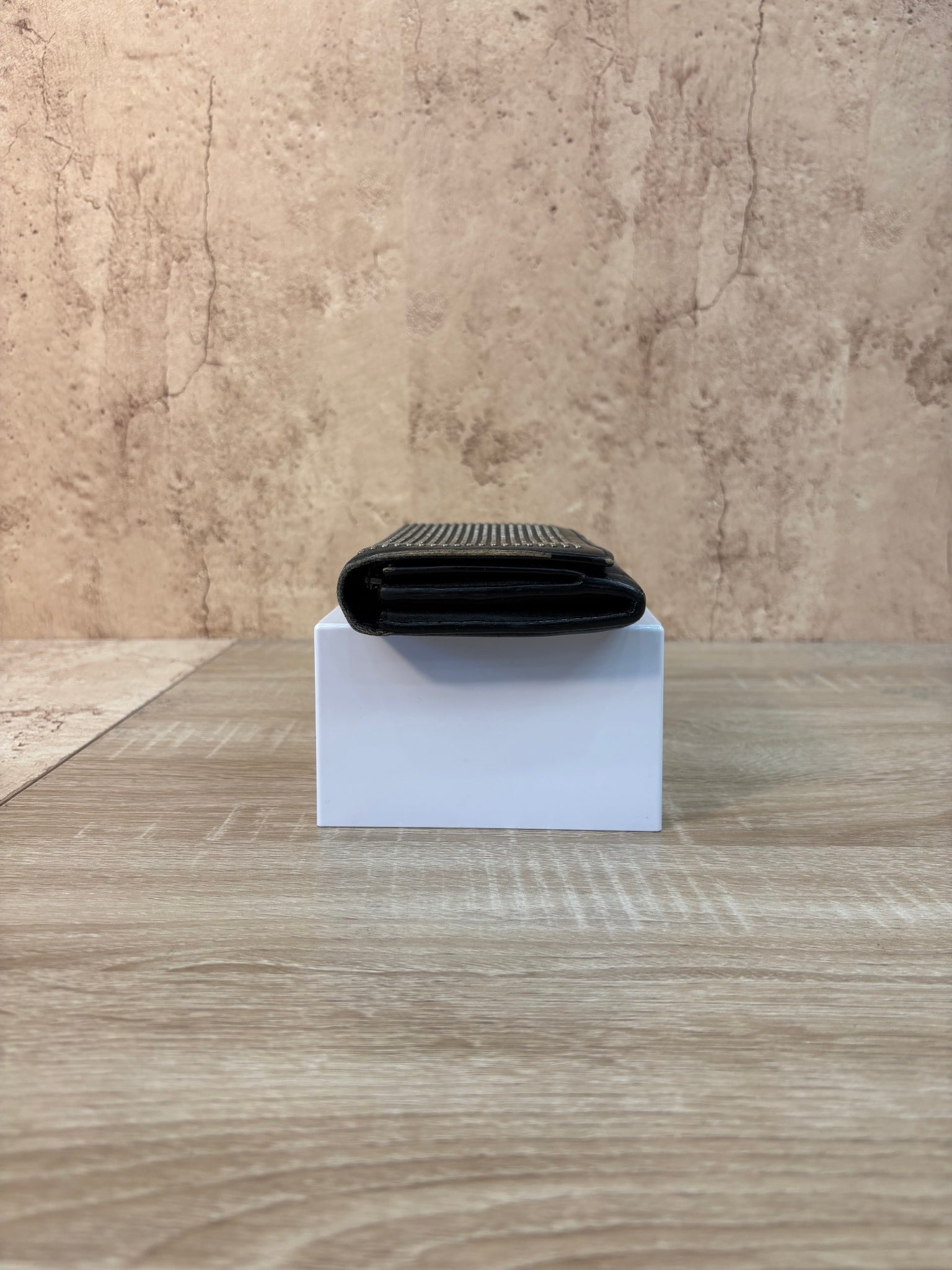 https://res.cloudinary.com/dyql5hig8/image/upload/v1758640120/kzszmvr3ey8zvhwuolxc.jpg