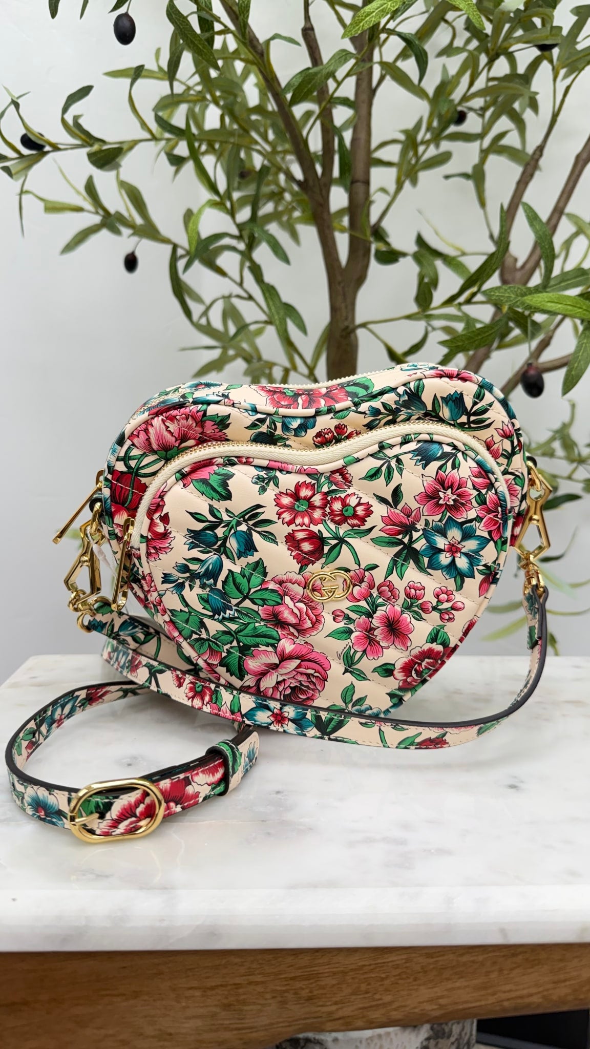 LIKE NEW - Gucci Beige & Multicolor Floral Leather Heart Marmont Crossbody