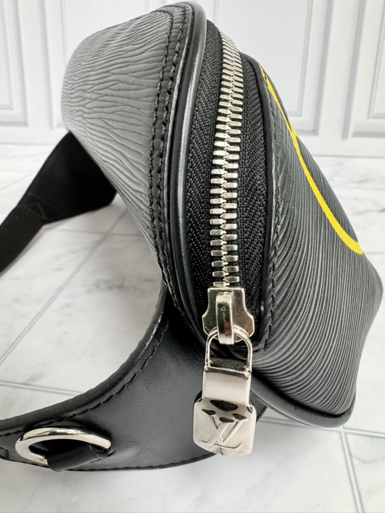 Louis Vuitton Black Epi LV Circle Bum Bag 