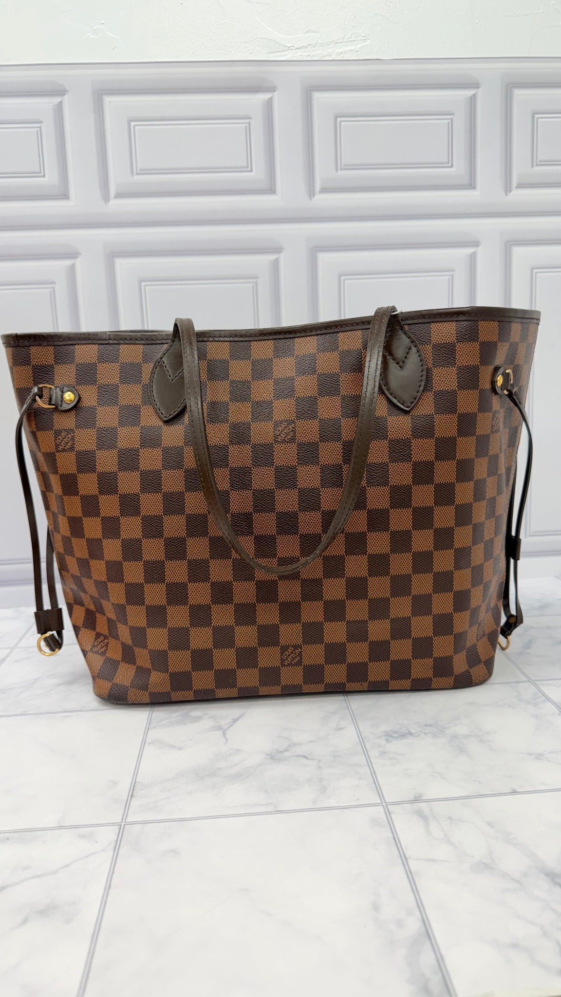 Louis Vuitton Damier Ebene Neverfull MM Tote Bag 