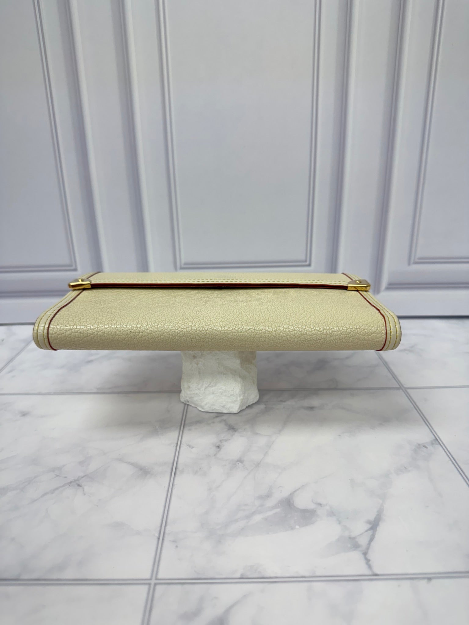Louis Vuitton Cream Grained Leather Porte Tresor Wallet 