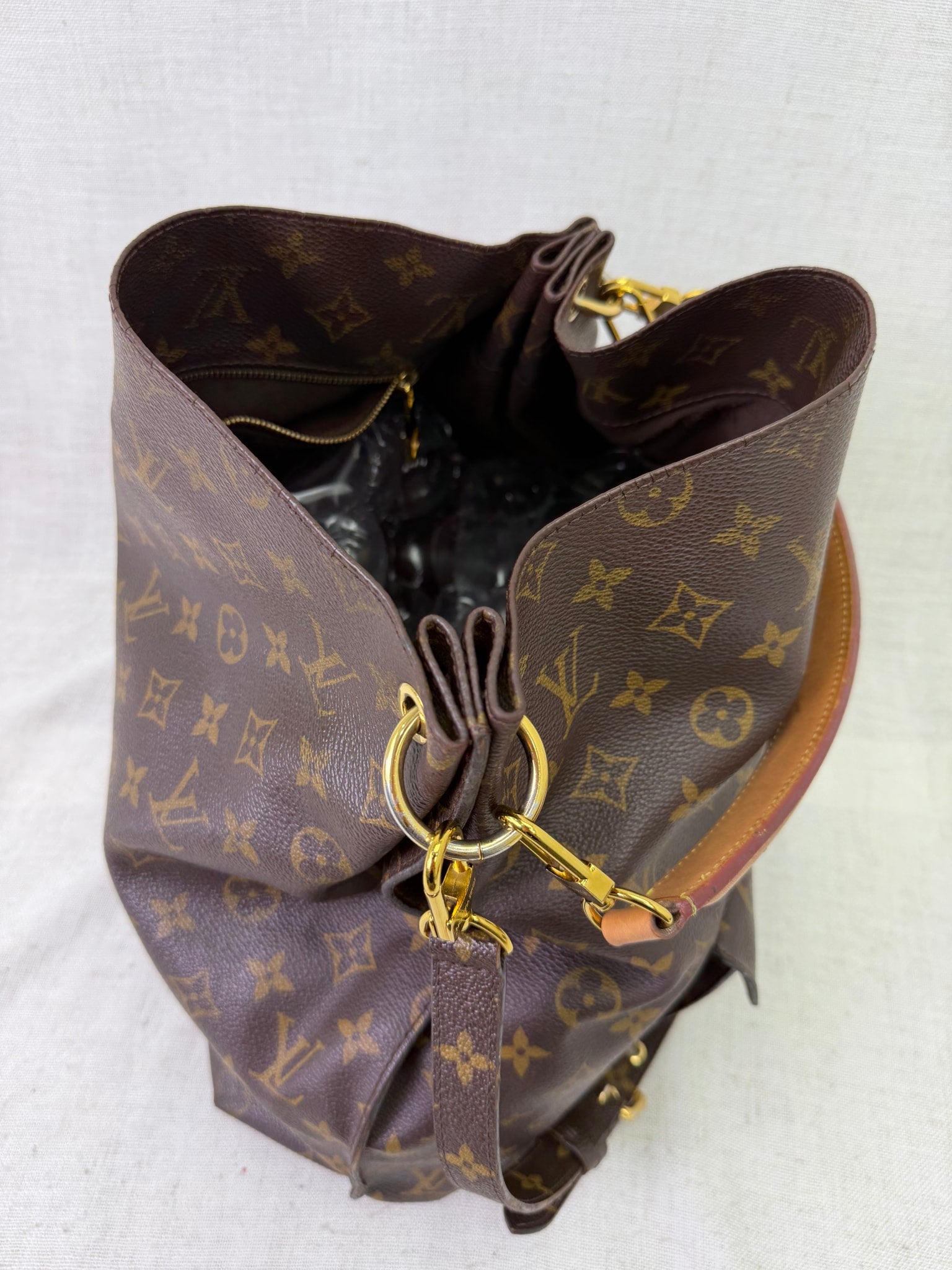 Louis Vuitton Monogram Metis Hobo Shoulder Bag