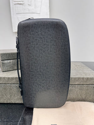 Louis Vuitton Black Taiga Leather Atoll Travel Organizer