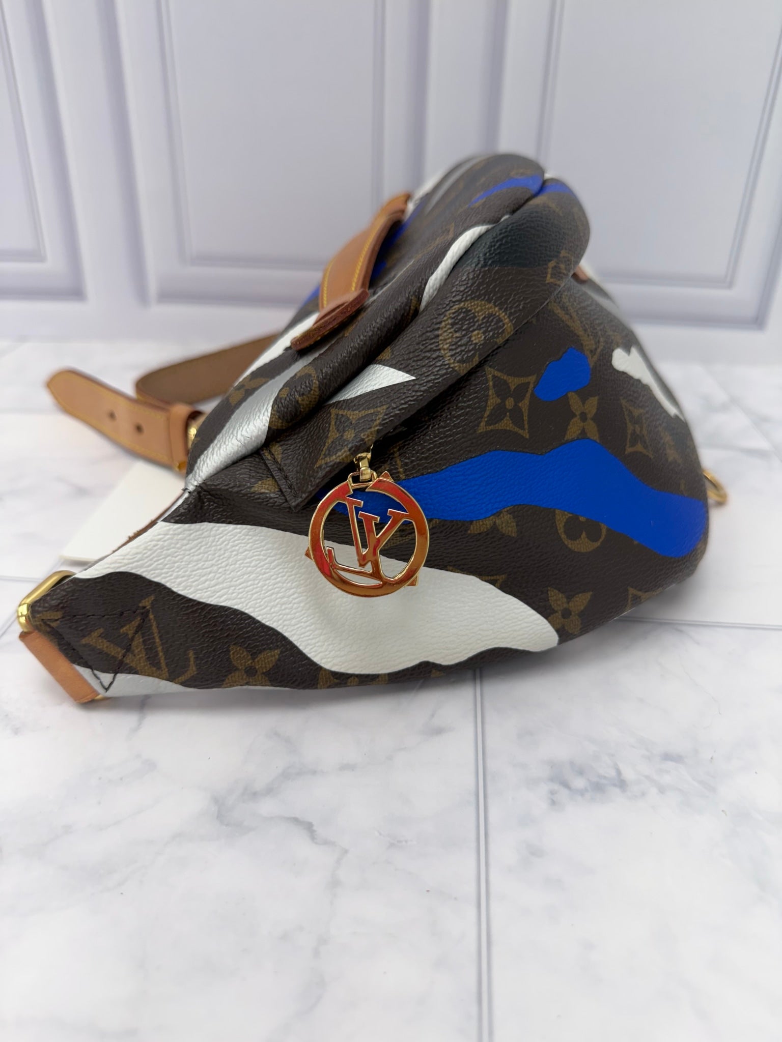Louis Vuitton X League Of Legends Monogram Limited Edition Bumbag