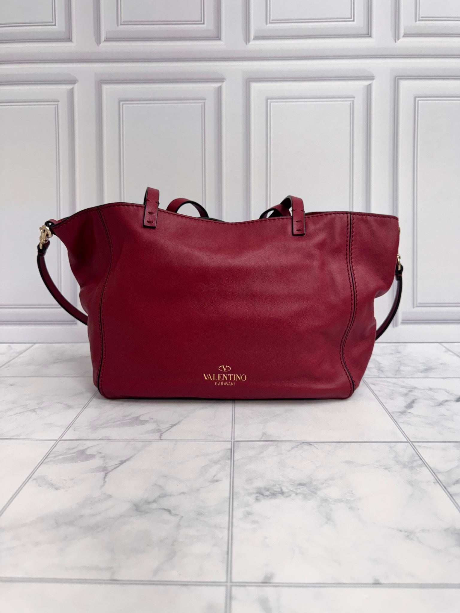 Valentino Burgundy Leather Rockstud Tote 2Way Bag