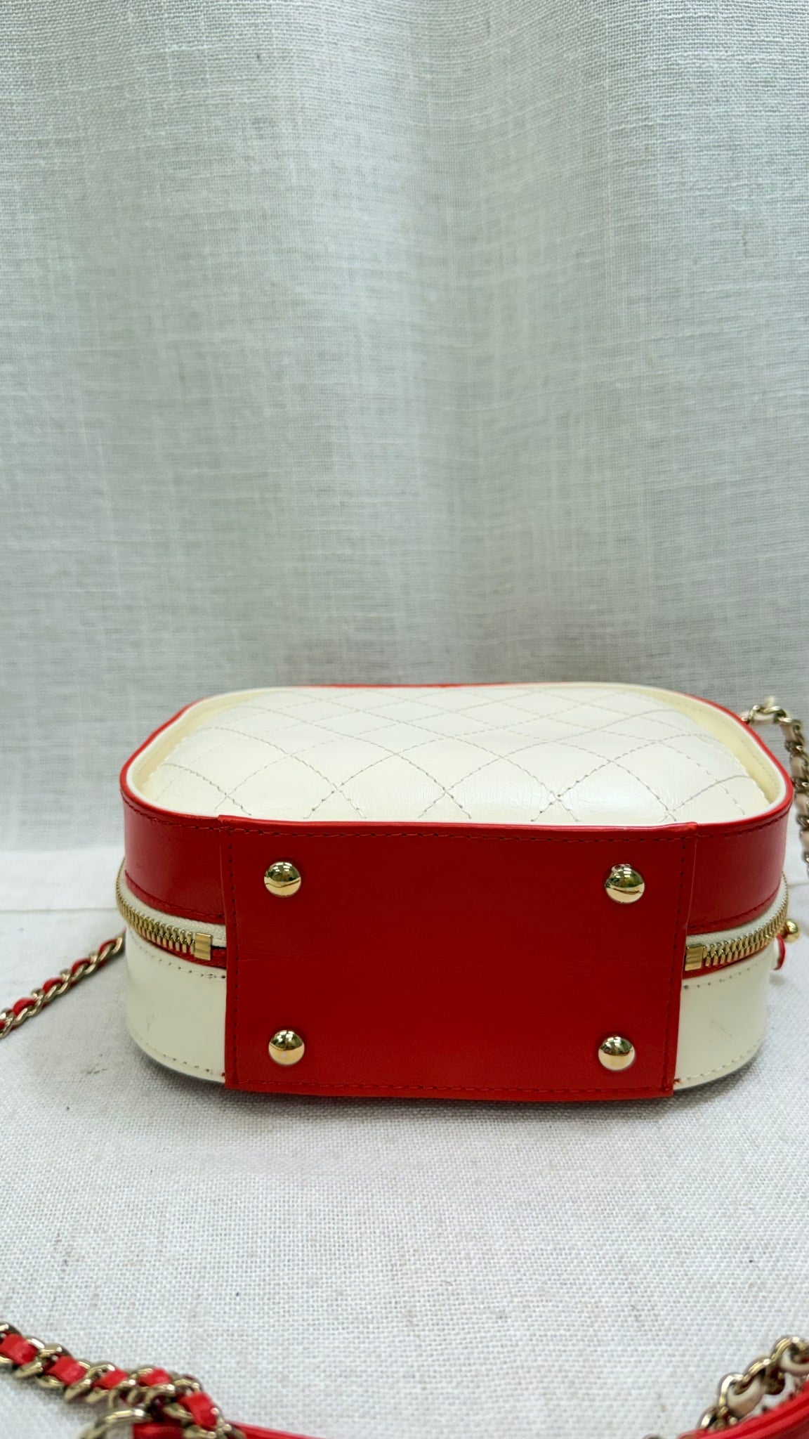 Chanel Red and White Quilted Leather Matelasse Vanity Top Handle Bag