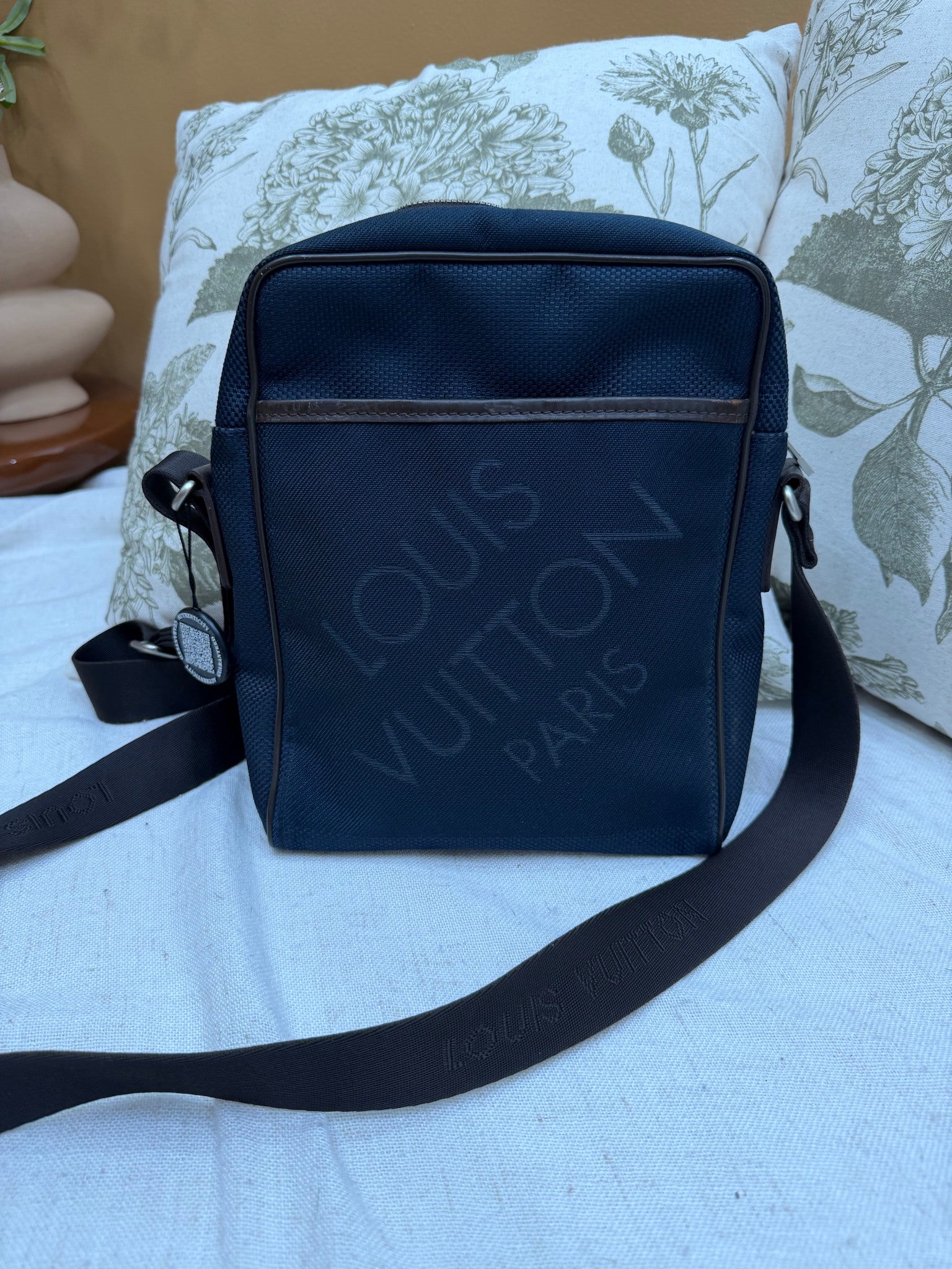 Louis Vuitton Navy Damier Geant Citadin Messenger Bag