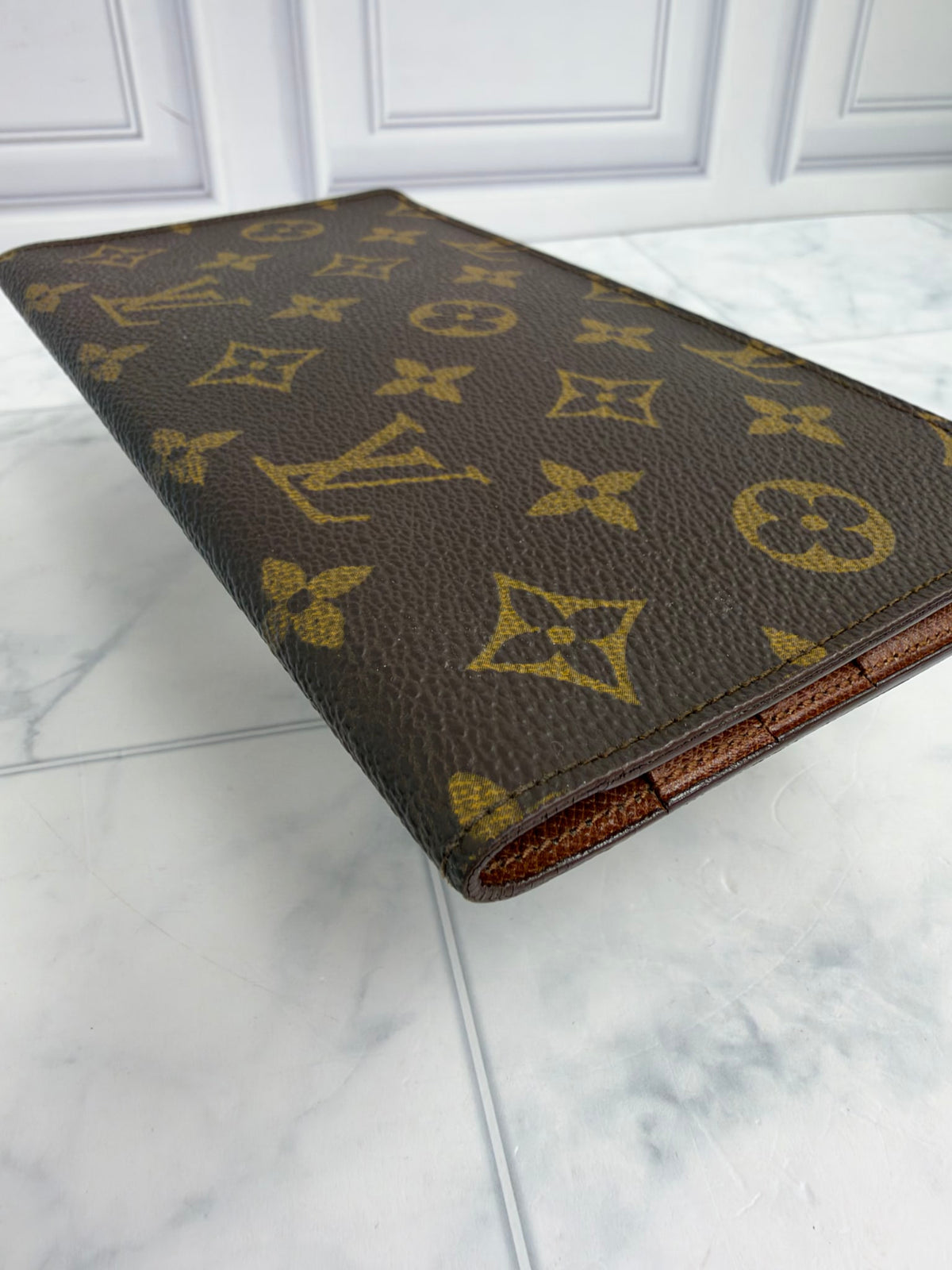 Louis Vuitton Monogram Porte Cult Credit Yen Wallet 