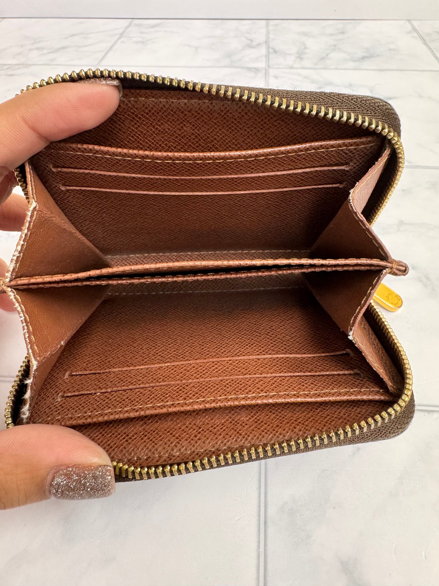 Louis Vuitton Monogram Zippy Coin Purse