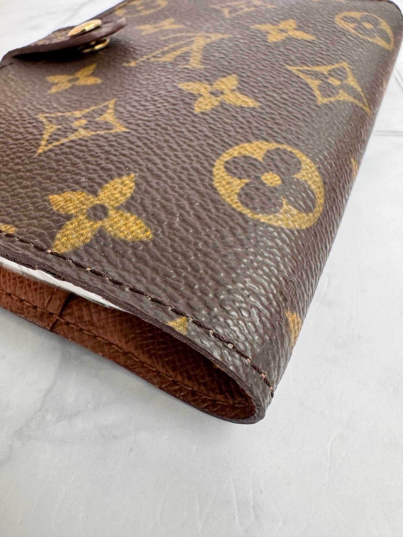 Louis Vuitton Monogram Small Ring Agenda Cover