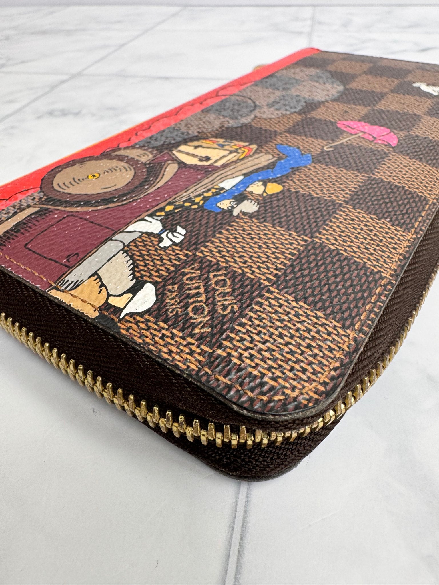 Louis Vuitton Damier Ebene Evasion Illustre Zippy Wallet