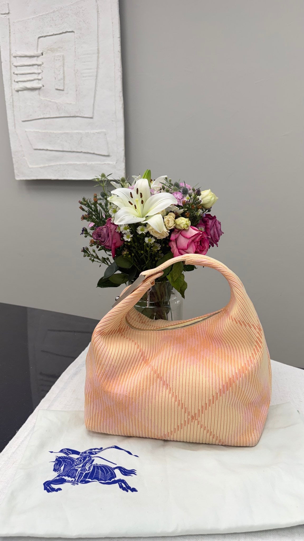 Burberry Pink Lemonade Knitted Fabric Peg Hobo Bag 