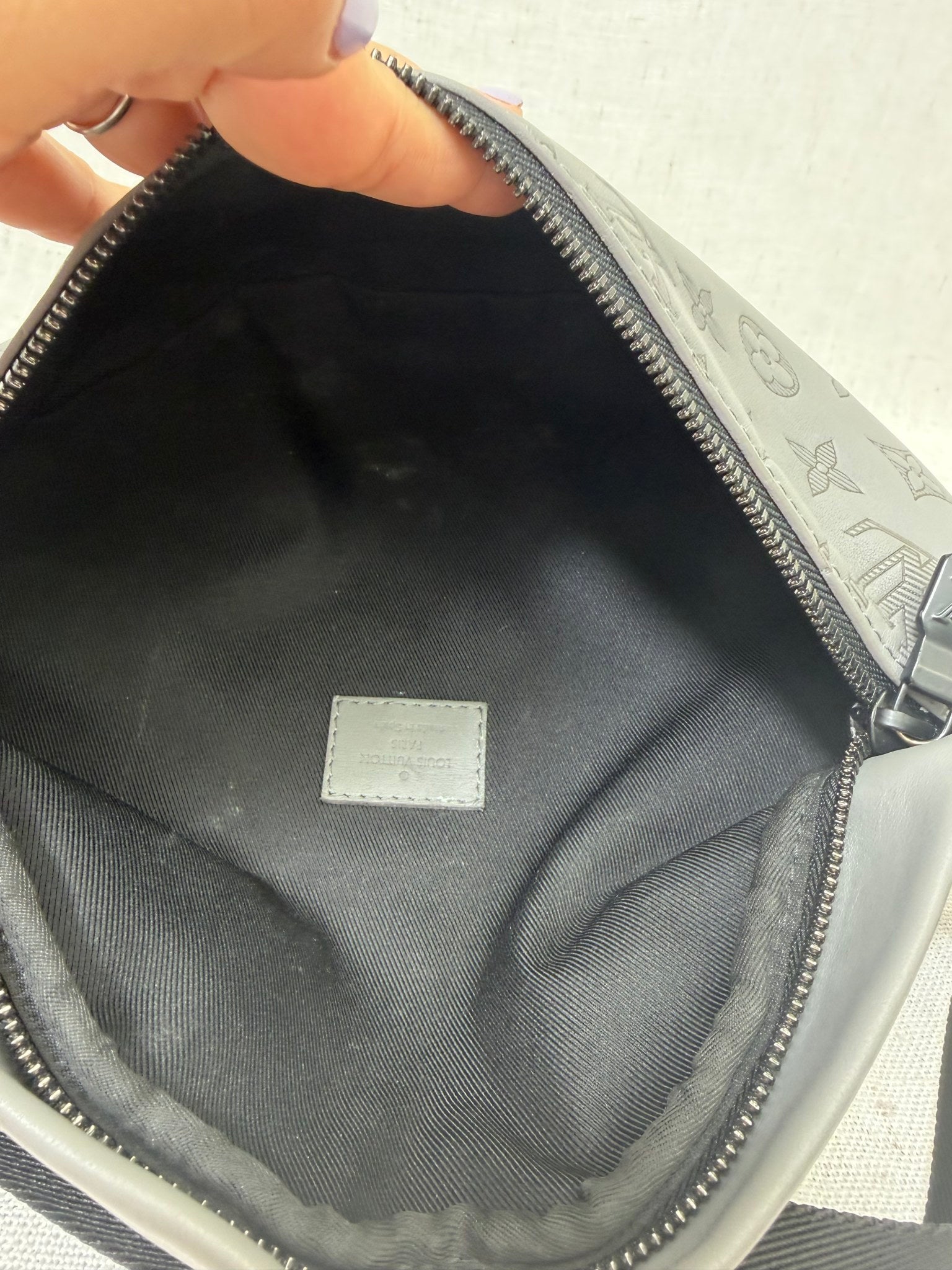 Louis Vuitton Grey Monogram Leather Discovery PM Bumbag 