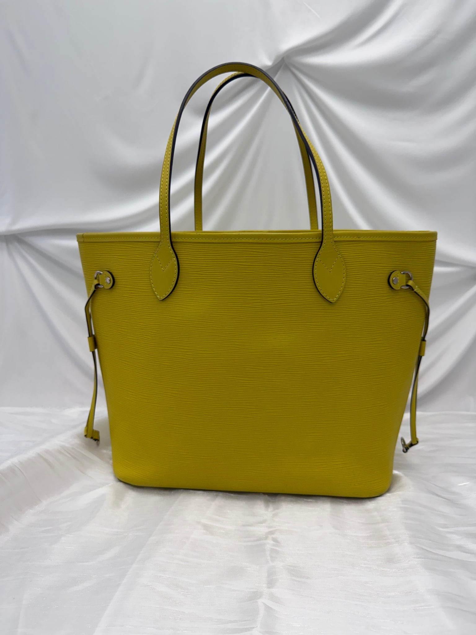 Louis Vuitton Yellow Epi Neverfull MM 