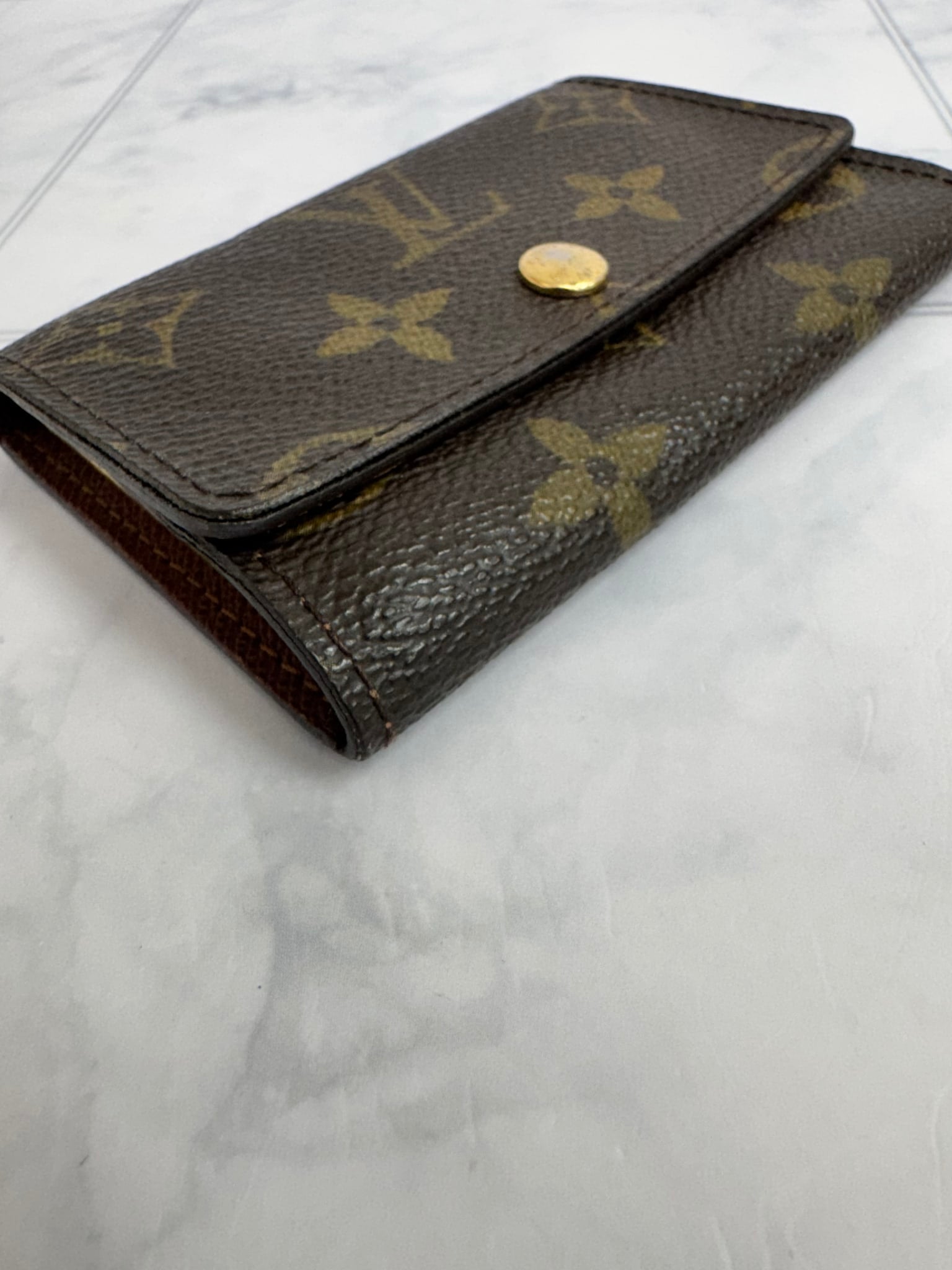 Louis Vuitton Monogram 6 Key Holder