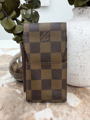 Louis Vuitton Damier Ebene Case