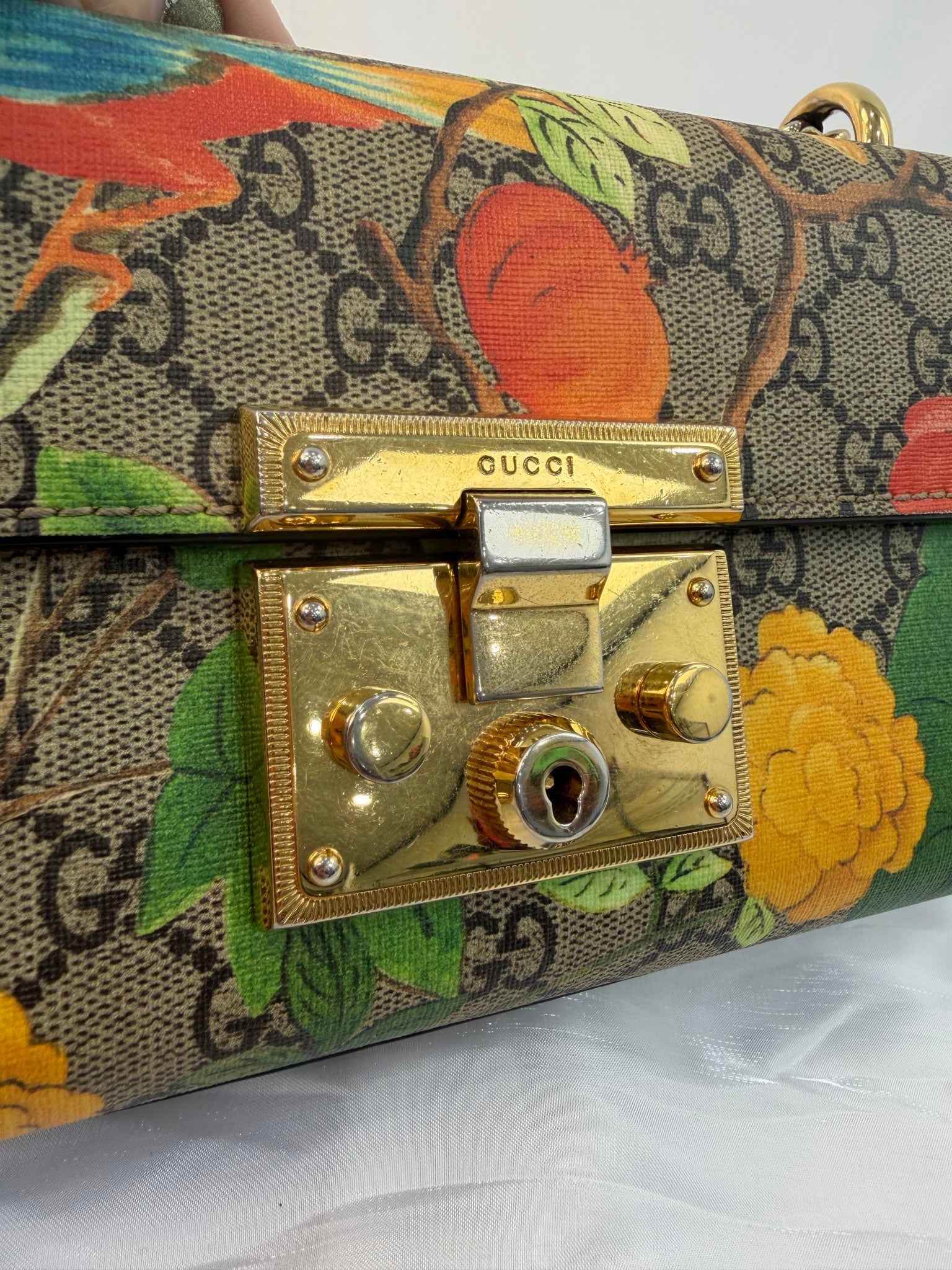 Gucci GG Supreme Coated Canvas Floral Padlock