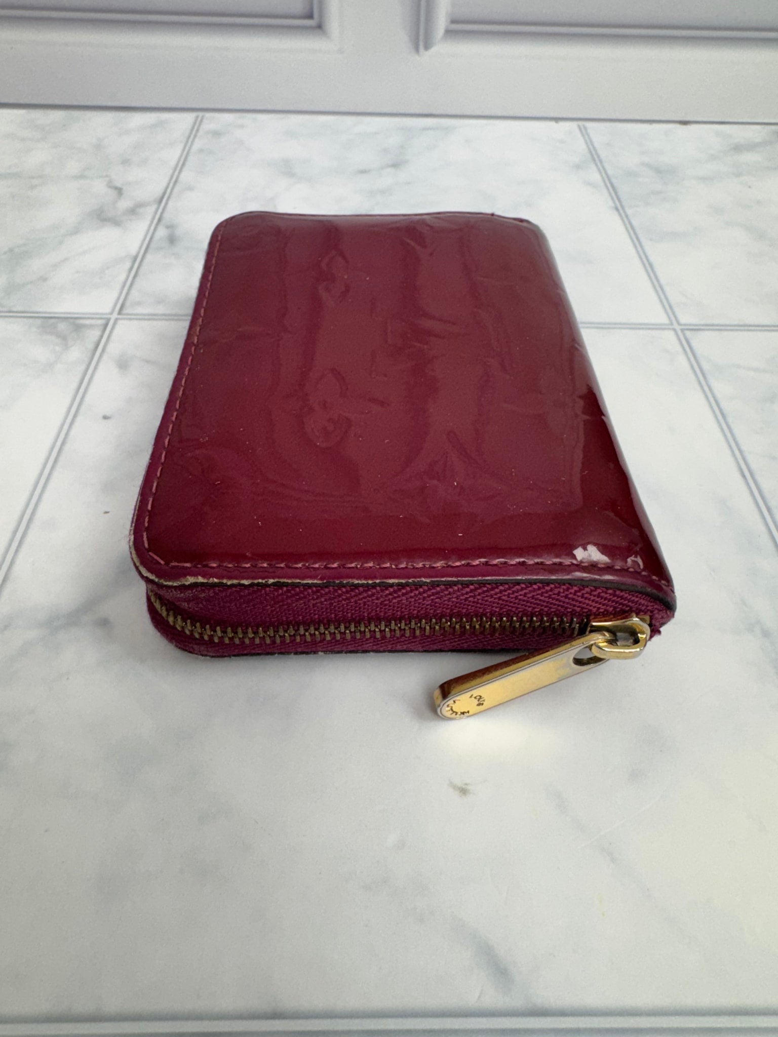 Louis Vuitton Burgundy Monogram Vernis Compact Zippy Wallet