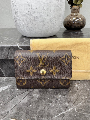 Louis Vuitton Monogram Porte-Monnaie Plat Coin Purse