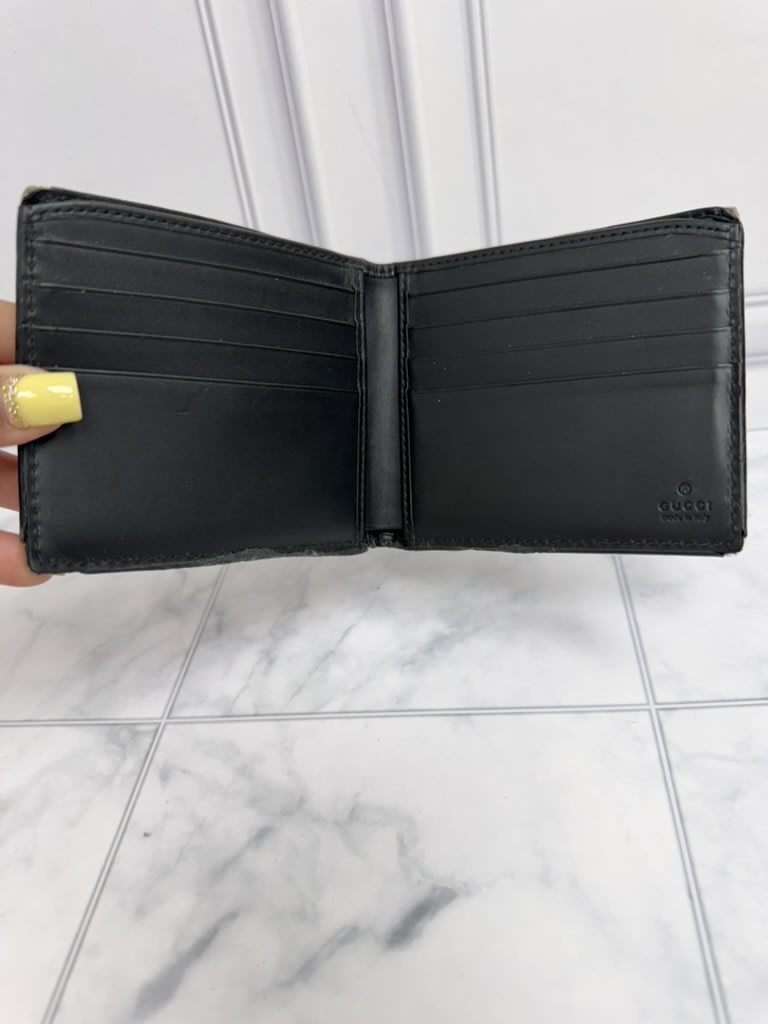 Gucci GG Supreme Tiger Print Compact Wallet
