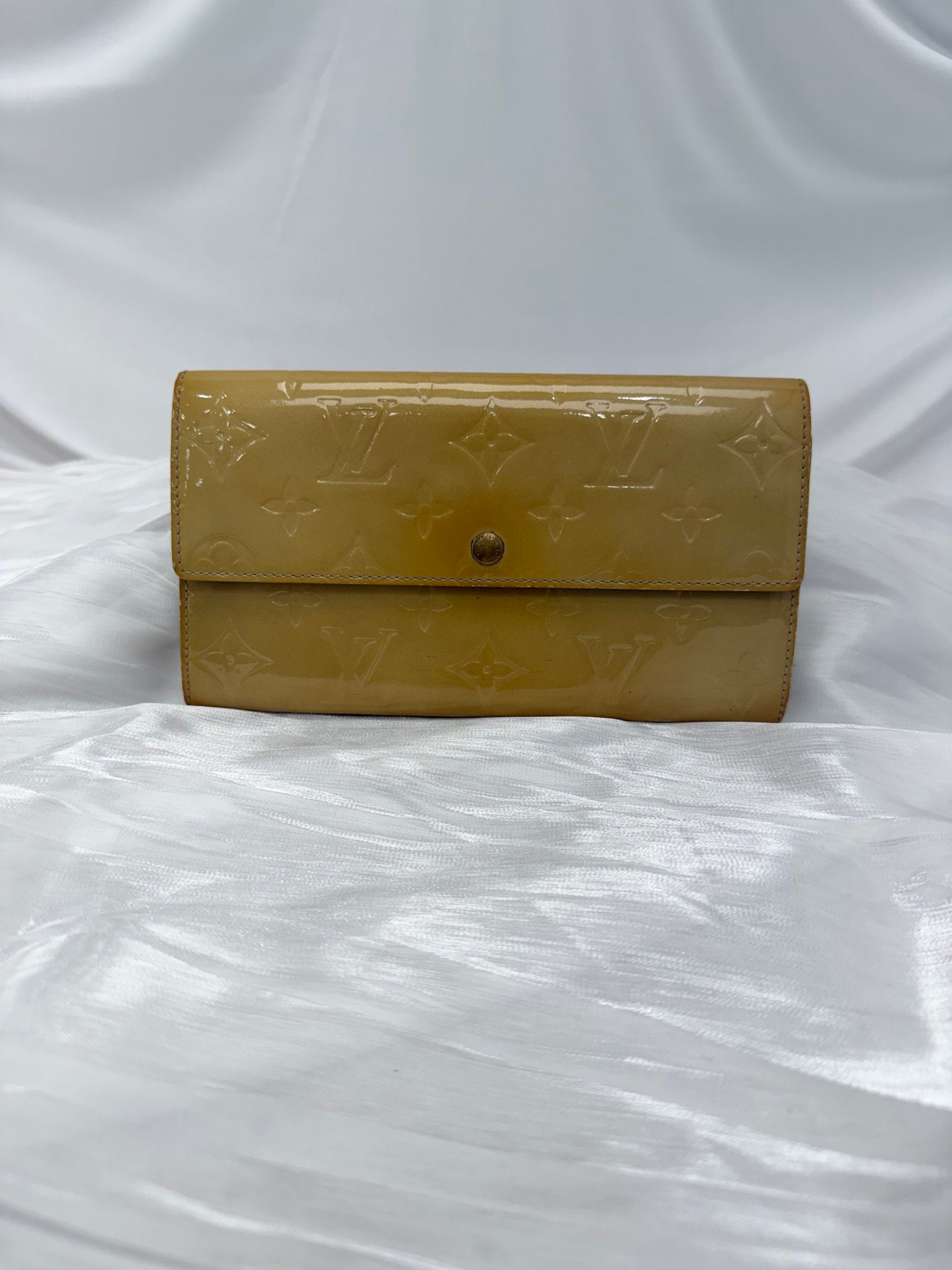 Louis Vuitton Yellow Vernis Sarah Wallet