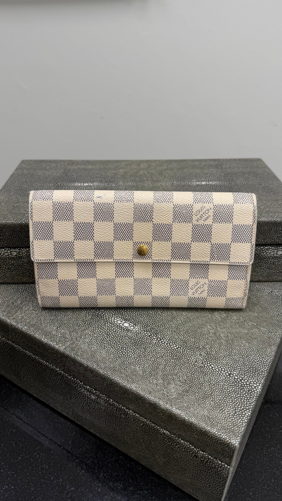 Louis Vuitton Damier Azur Sarah Wallet