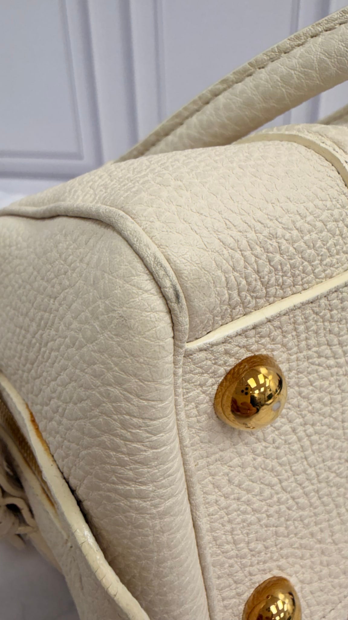 Burberry White Grained Leather Small Barrel Bag 