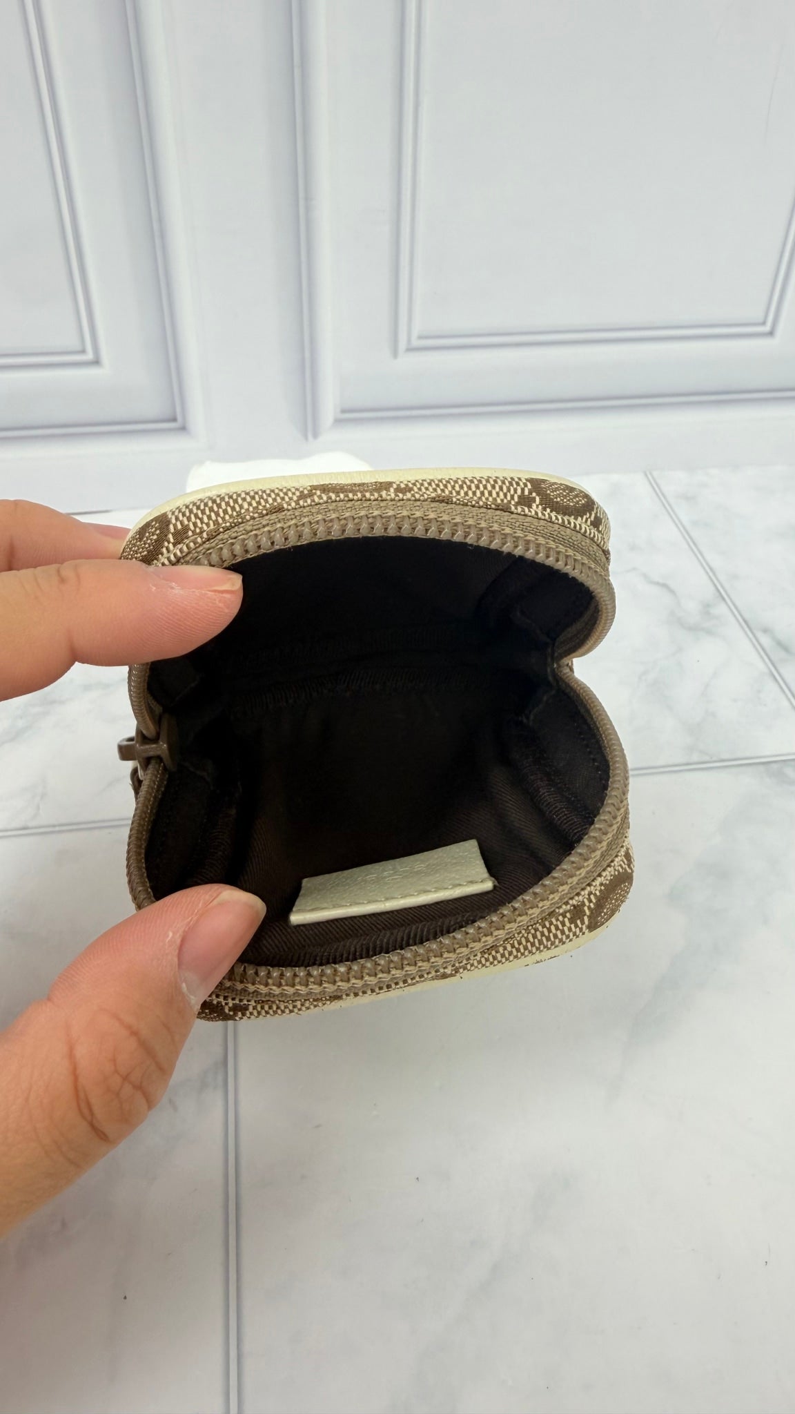 Gucci Brown GG Canvas Small Pouch 