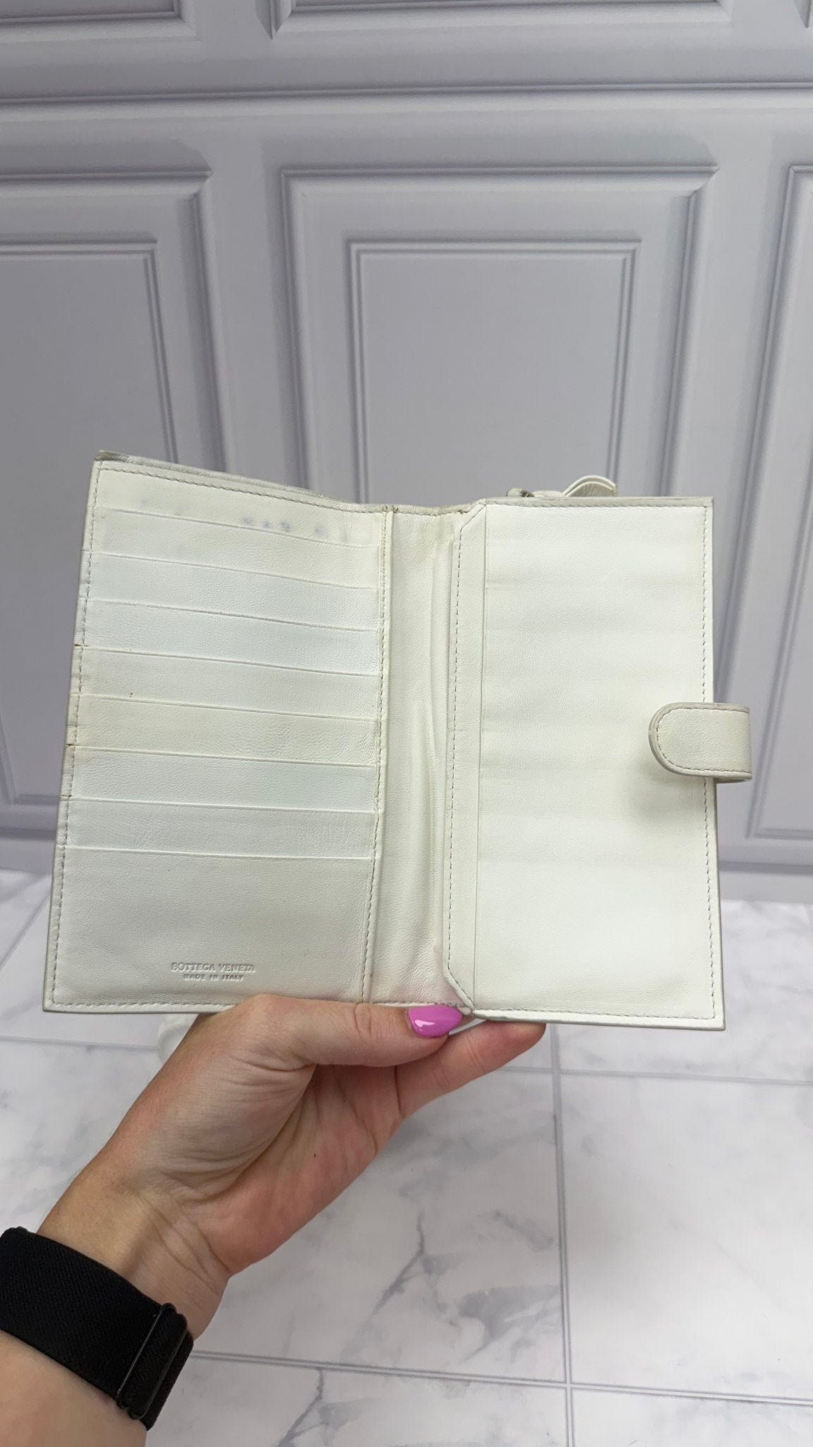 Bottega Veneta White Intrecciato Leather Compact Wallet