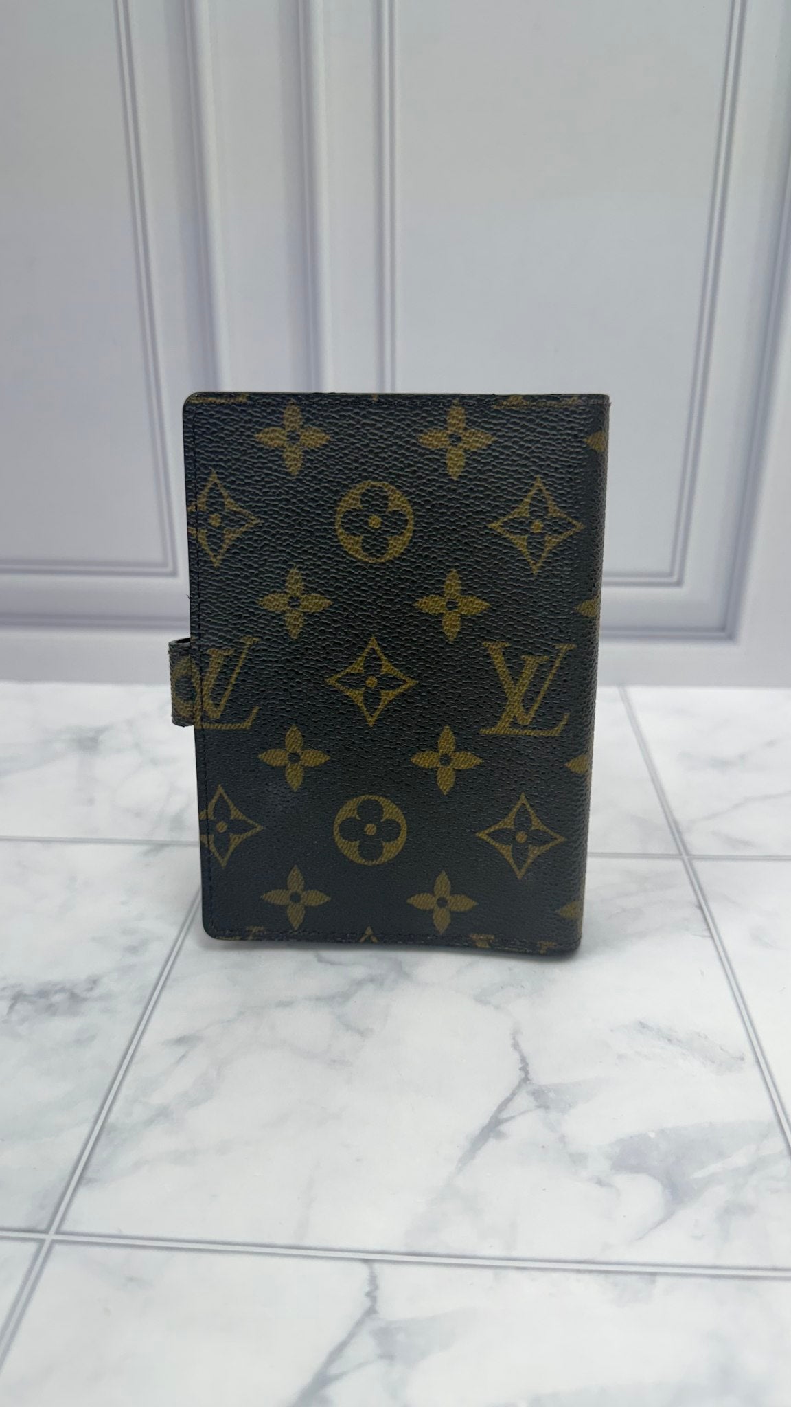 Louis Vuitton Monogram Passport Agenda PM