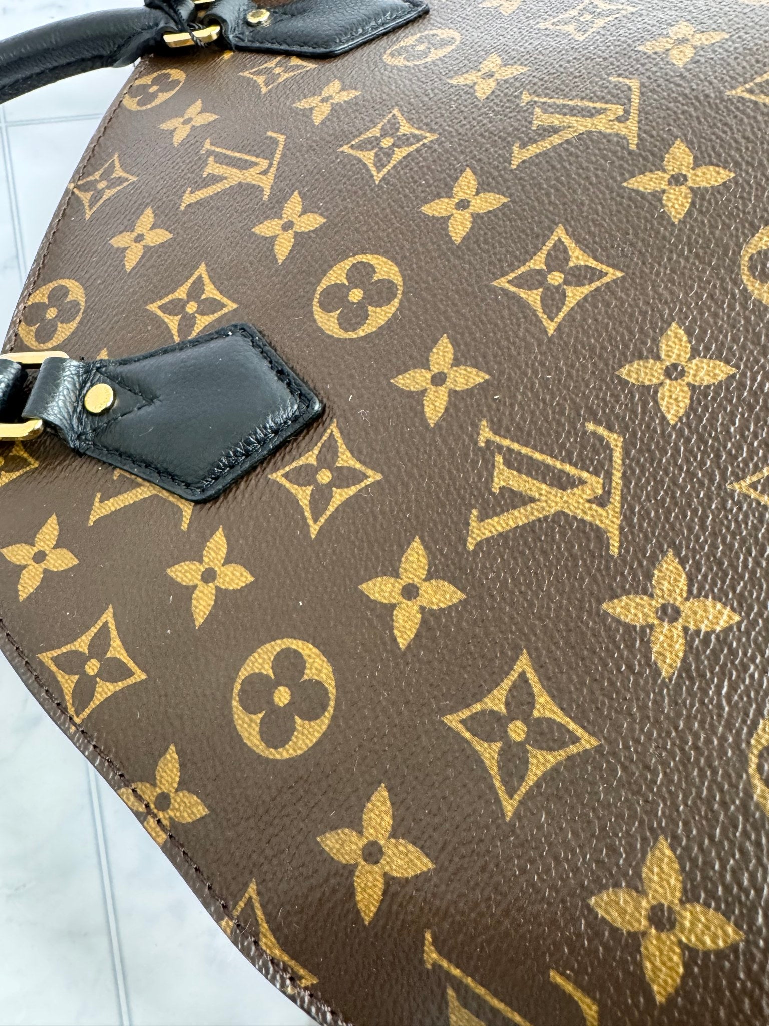 Louis Vuitton Monogram Alma BNB 2Way Bag