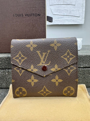 Louis Vuitton Monogram Elise Compact Wallet