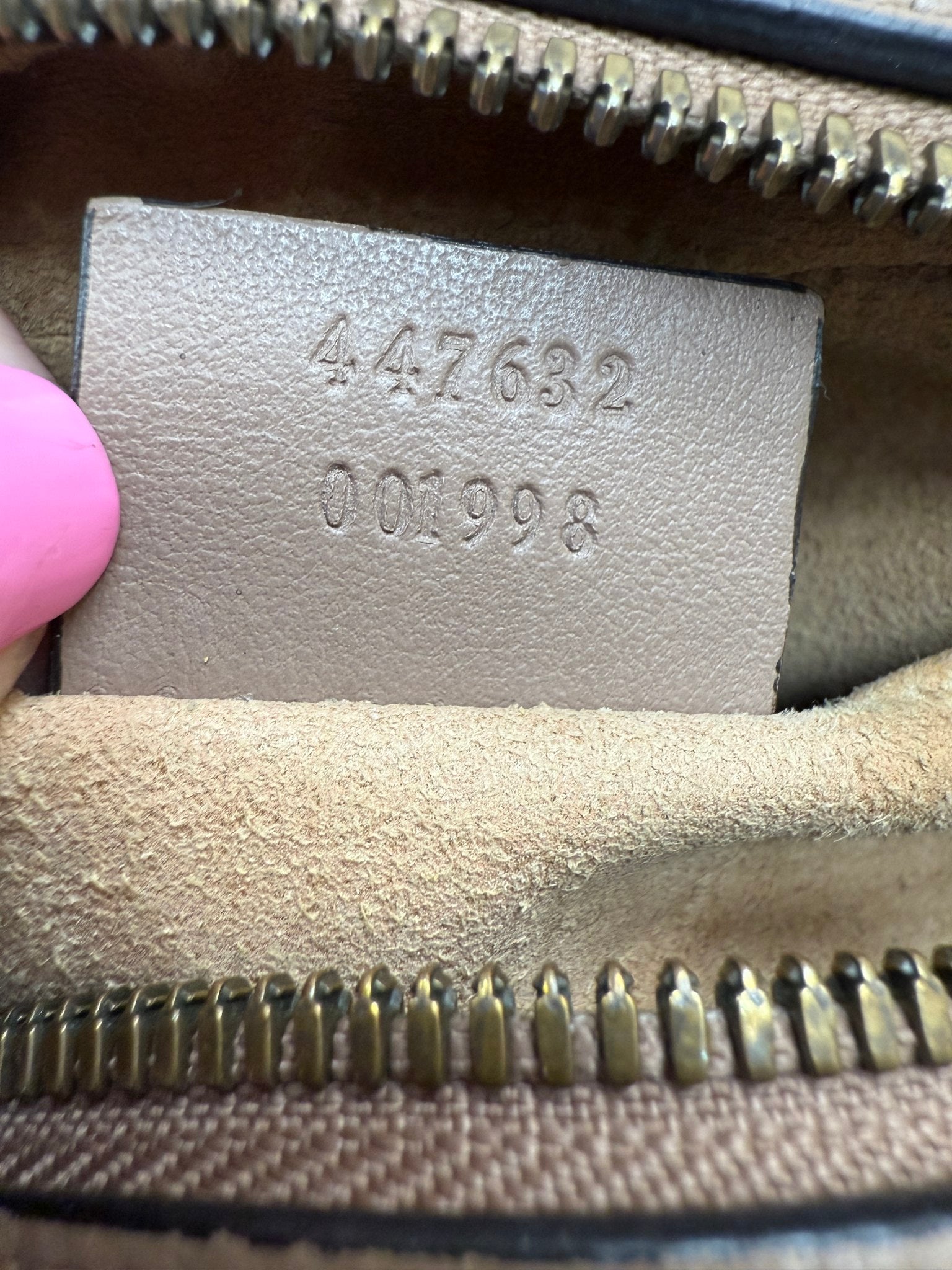 Gucci Porcelain Rose Calfskin Small Marmont Chain Shoulder Bag 